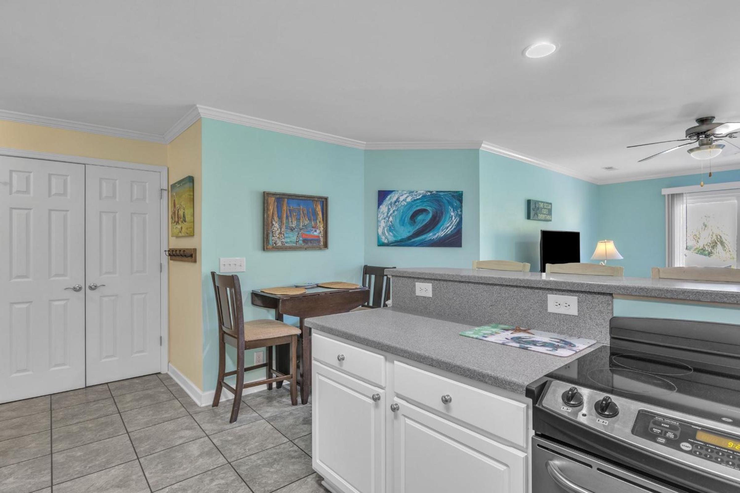 Pennys Place by Oak Island Accommodations