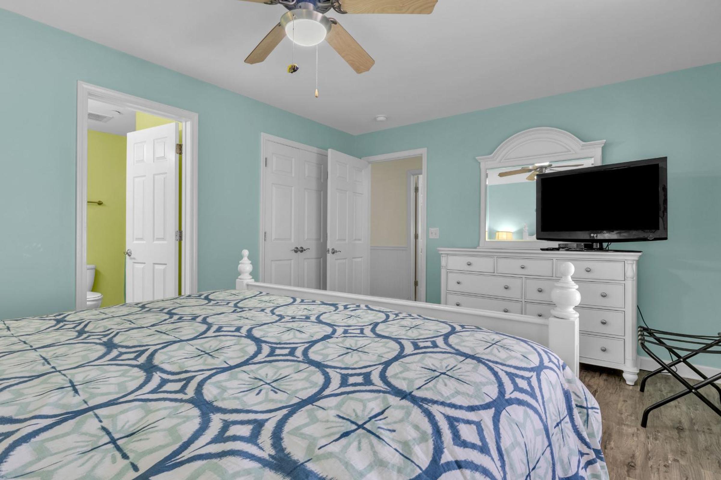 Pennys Place by Oak Island Accommodations