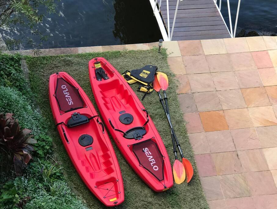 NINE at Berowra Waters, luxury waterfront with hot tub