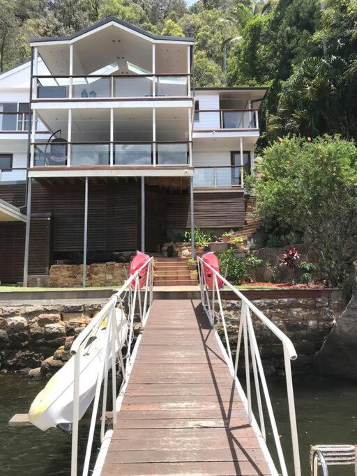 NINE at Berowra Waters, luxury waterfront with hot tub