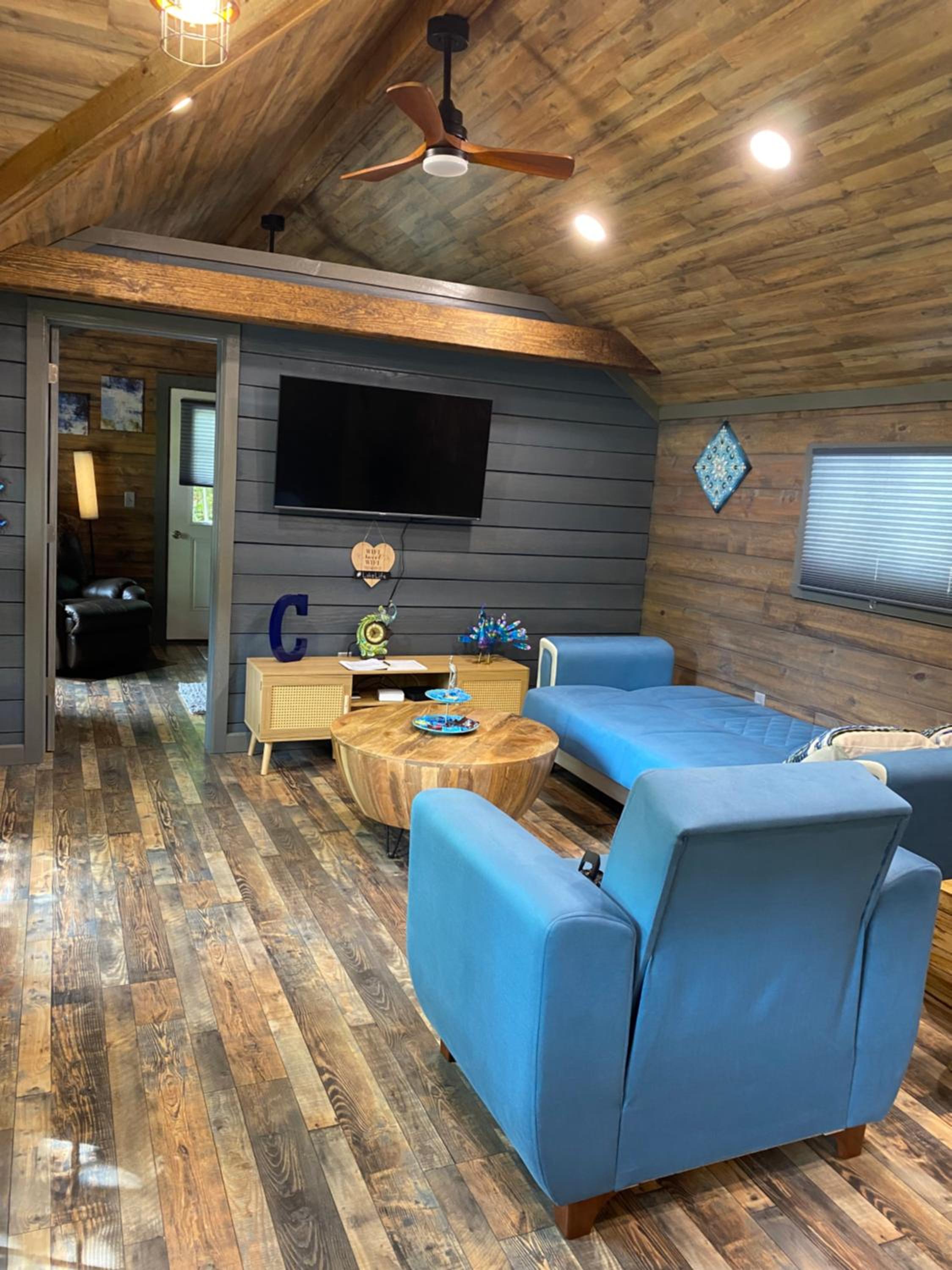 Carlton Cabin at Lake of Egypt 500 Sq Ft - Property Image 43