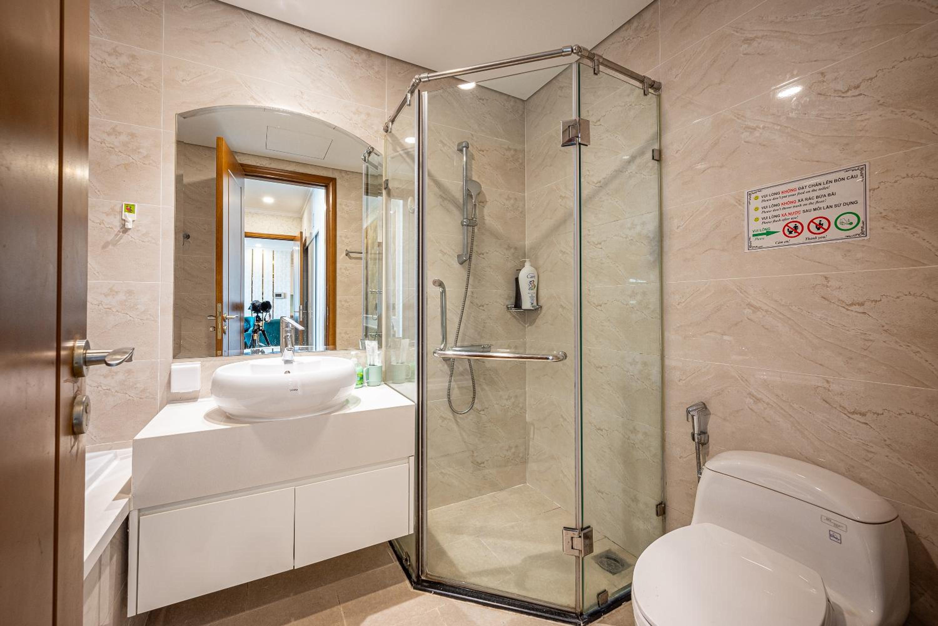 Vinhomes Central Park - PHAN DANG Residences