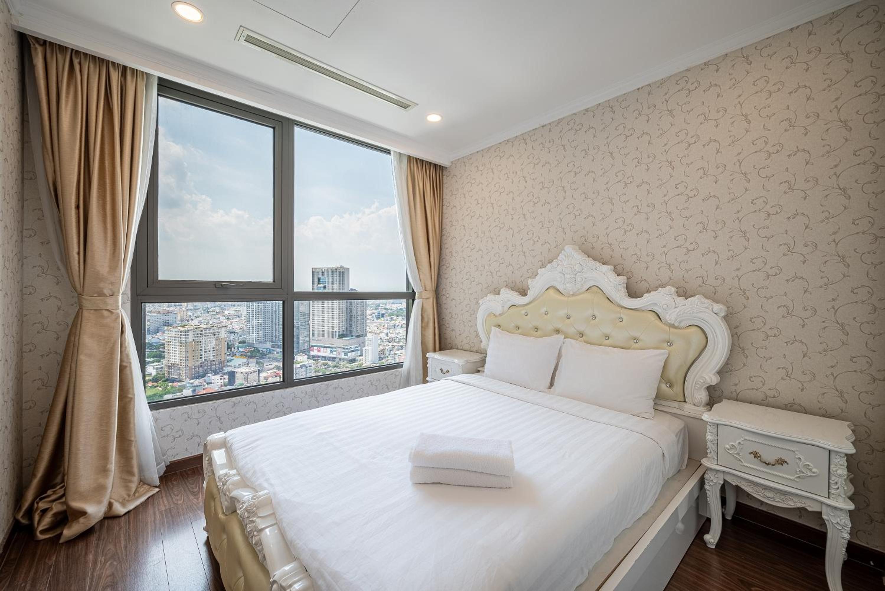 Vinhomes Central Park - PHAN DANG Residences