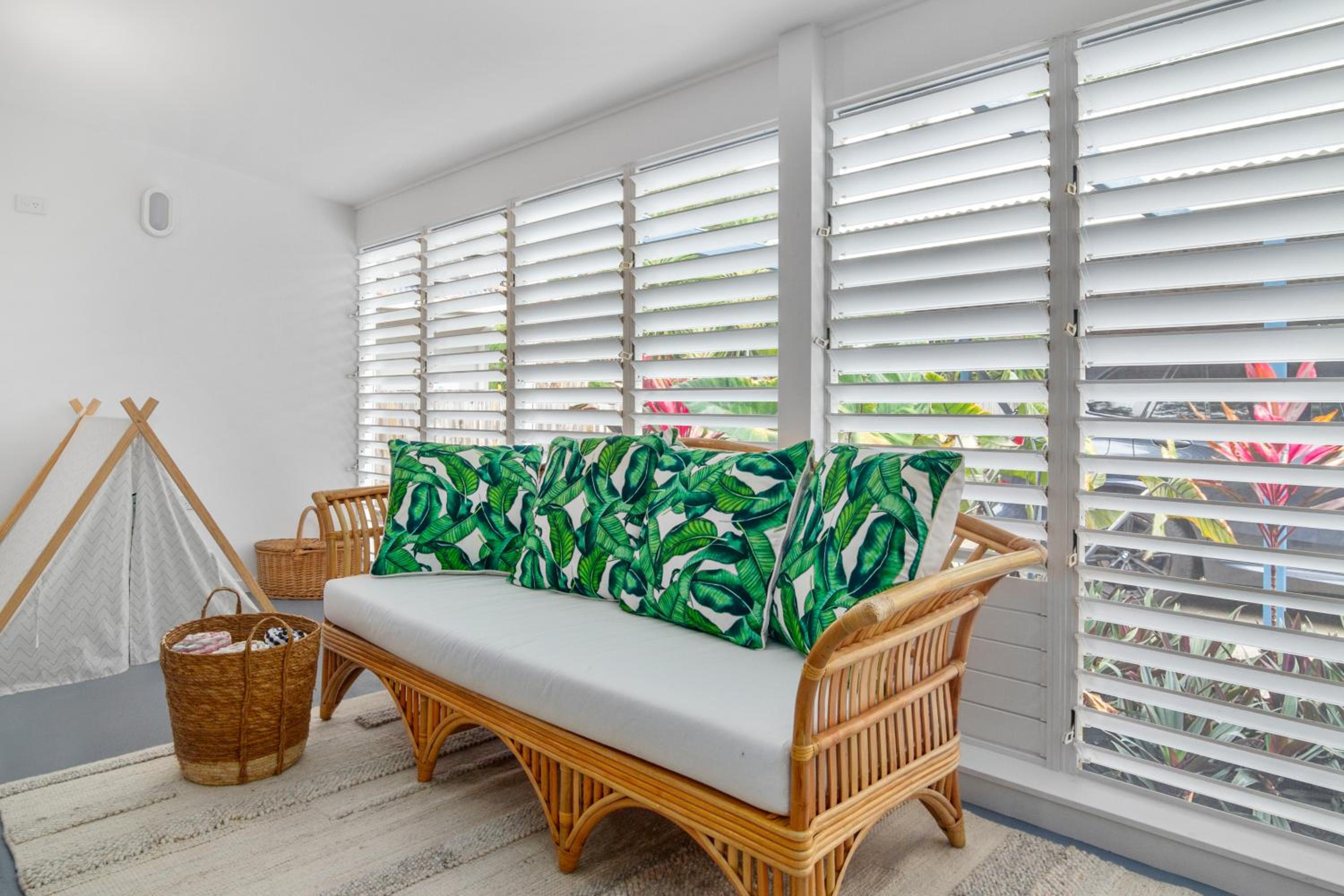 Villa Sorrento, a house on 4 Mile Beach in Port Douglas