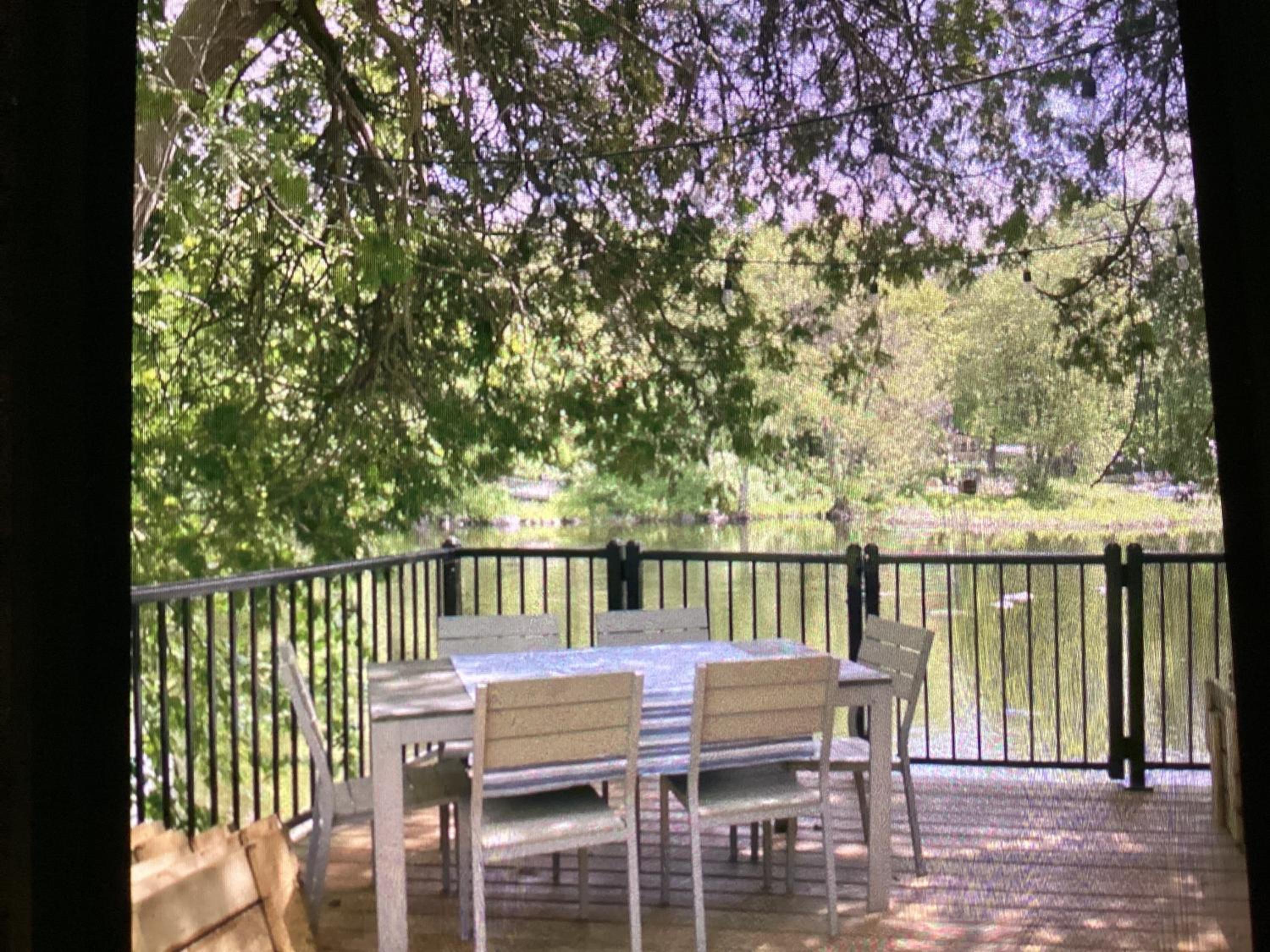 Peaceful Riverside Chalet
