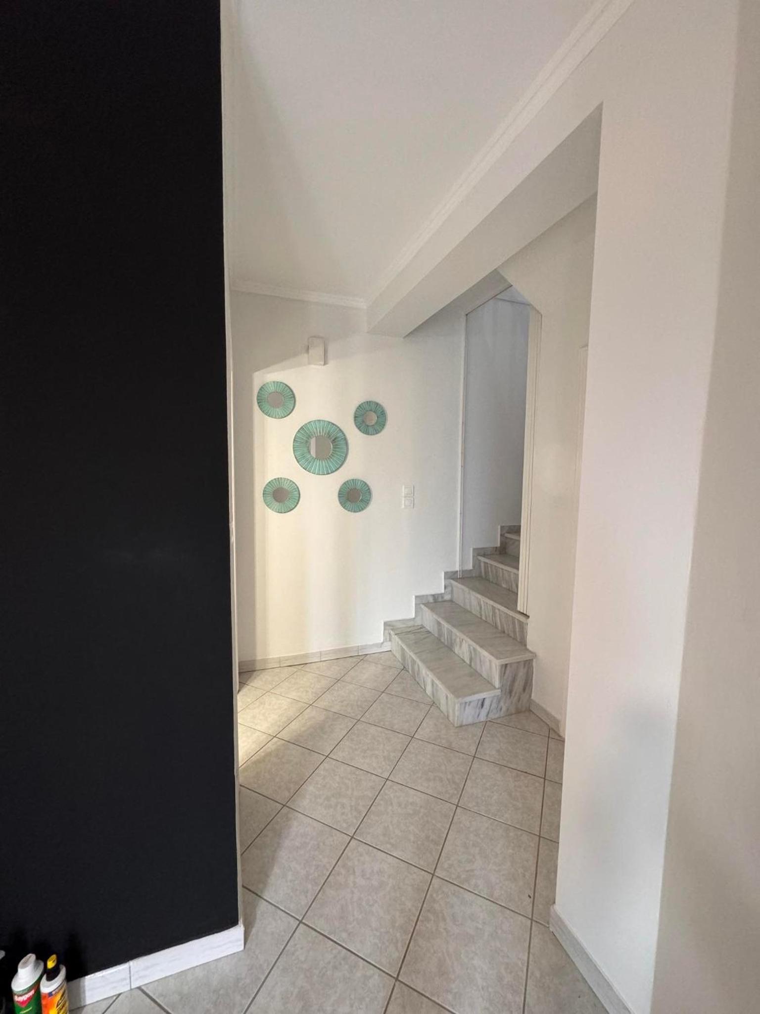 KAMARINOS apartment