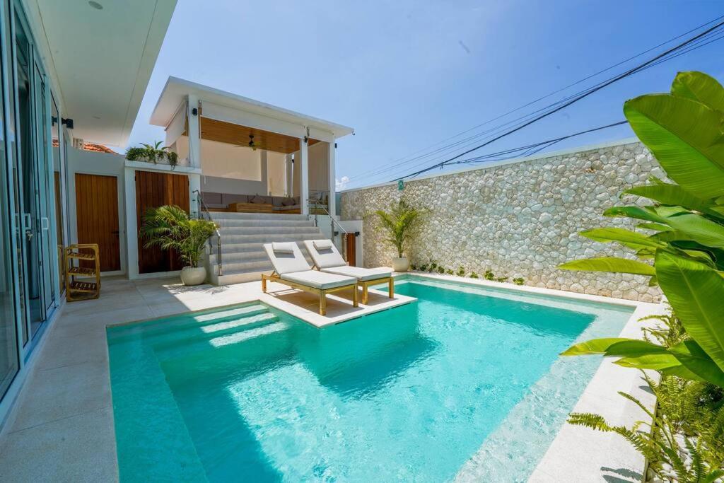 Tranquil 4BR Villa Canggu view 2