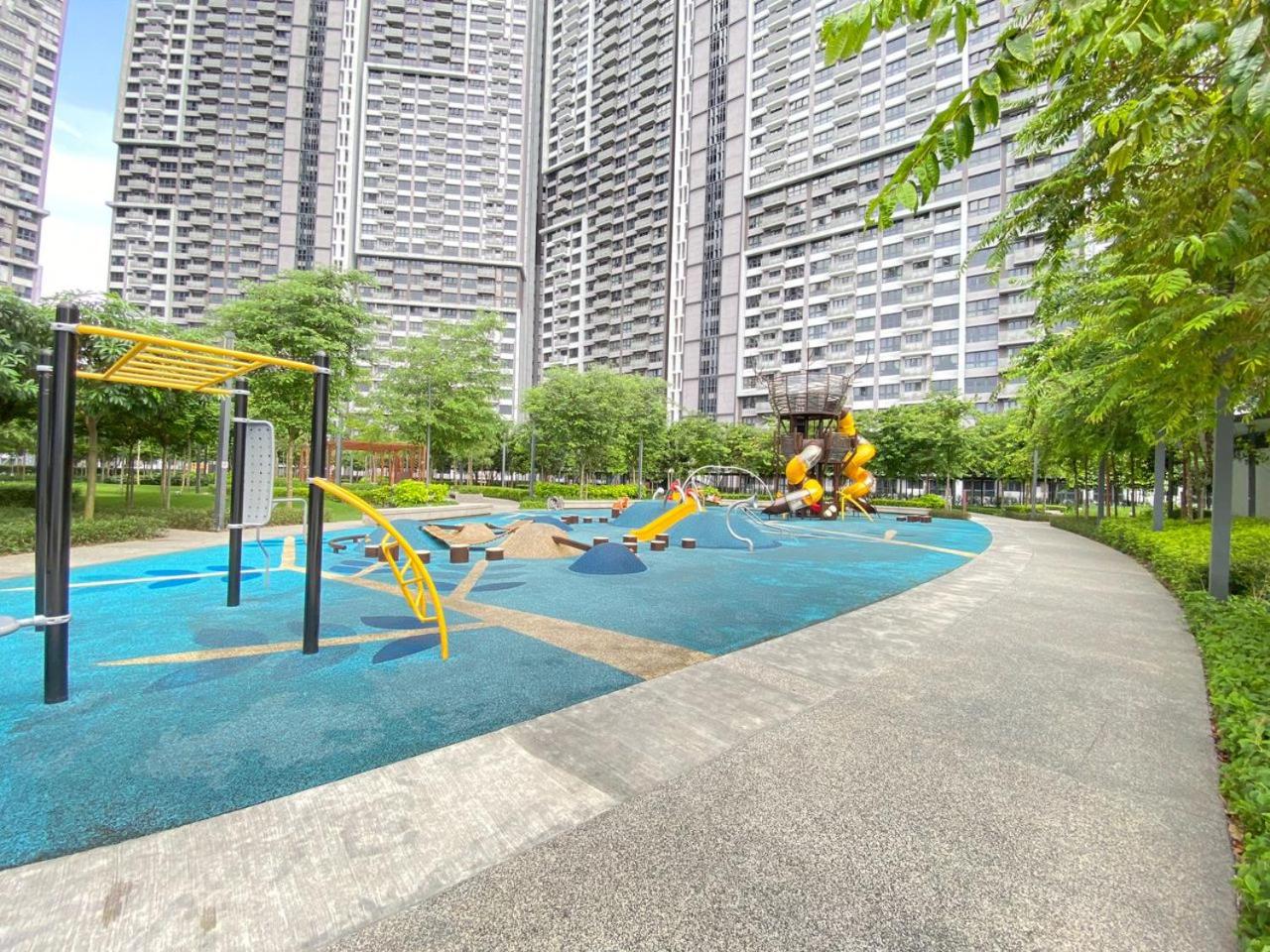 M Vertica KLCC Cheras by D'Koala