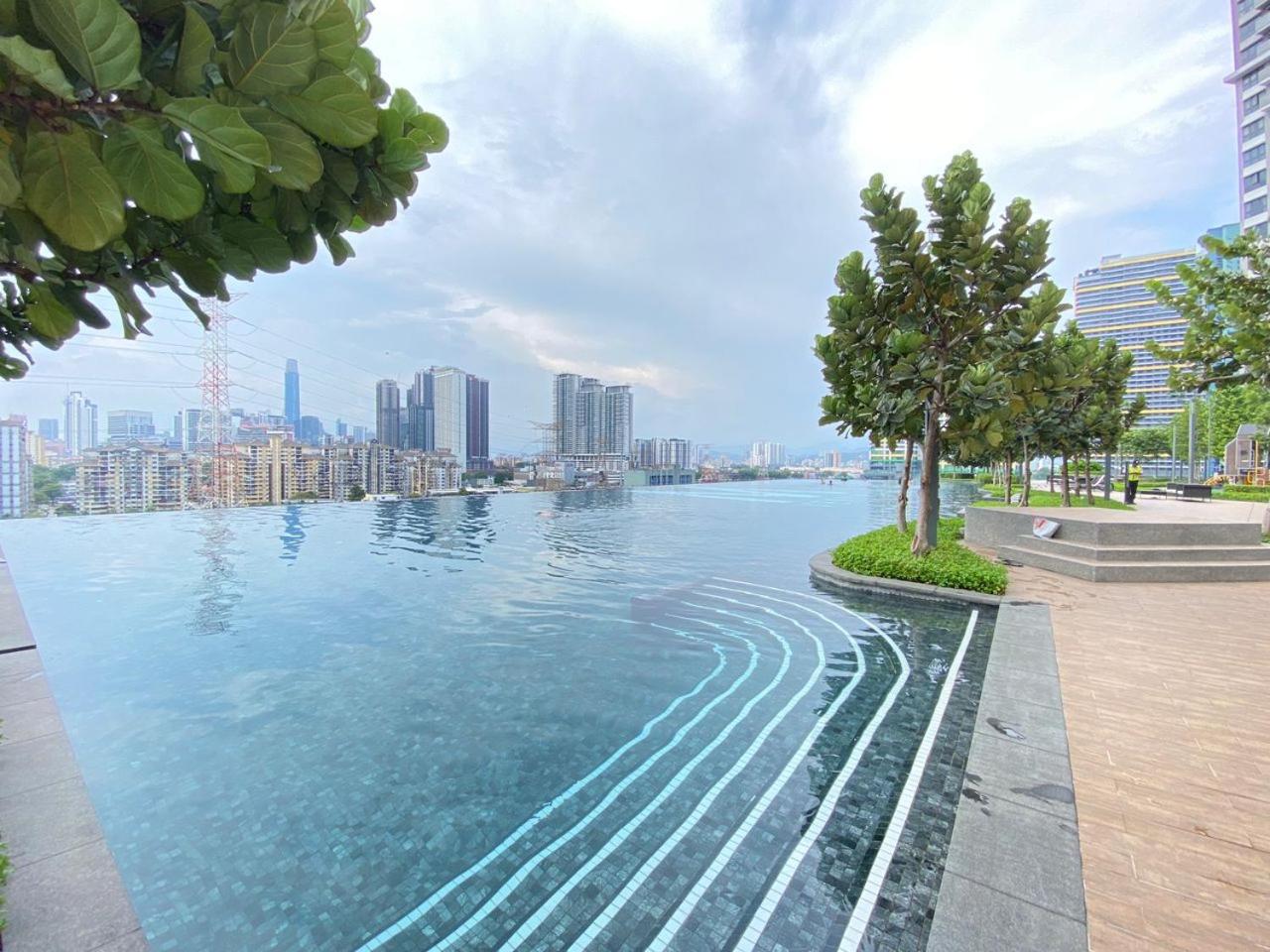 M Vertica KLCC Cheras by D'Koala