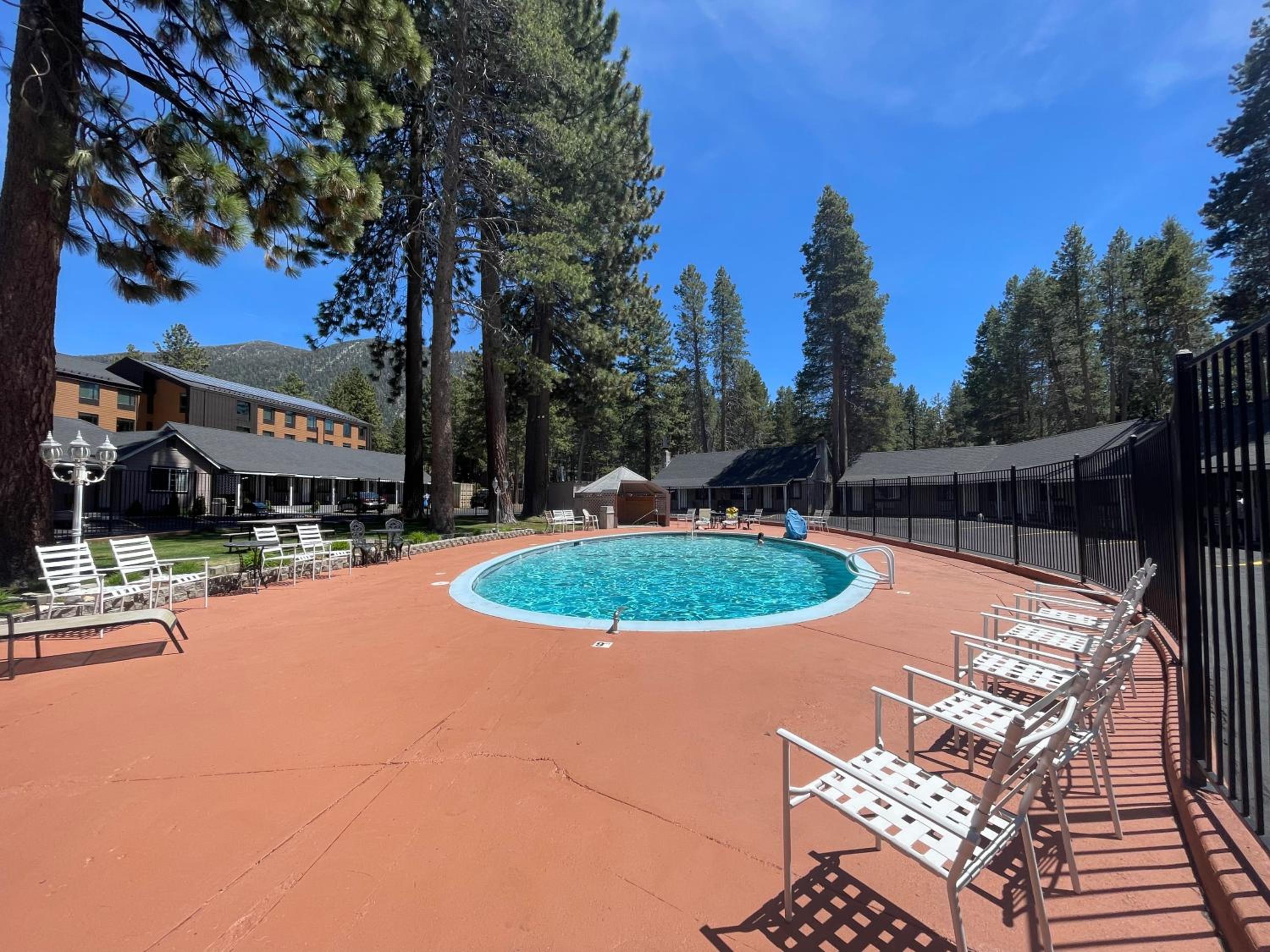 Lake Tahoe Vacations - Tahoe Hacienda Inn - Property Image 18