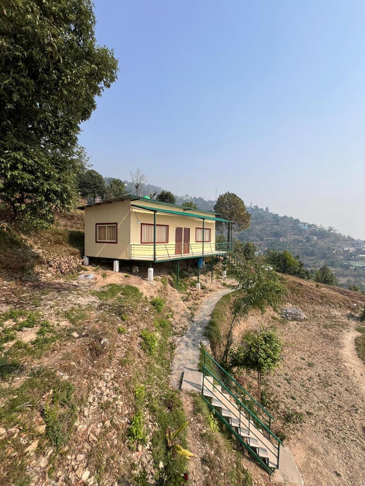 Vedant Mountain Vibes Tehri view 4
