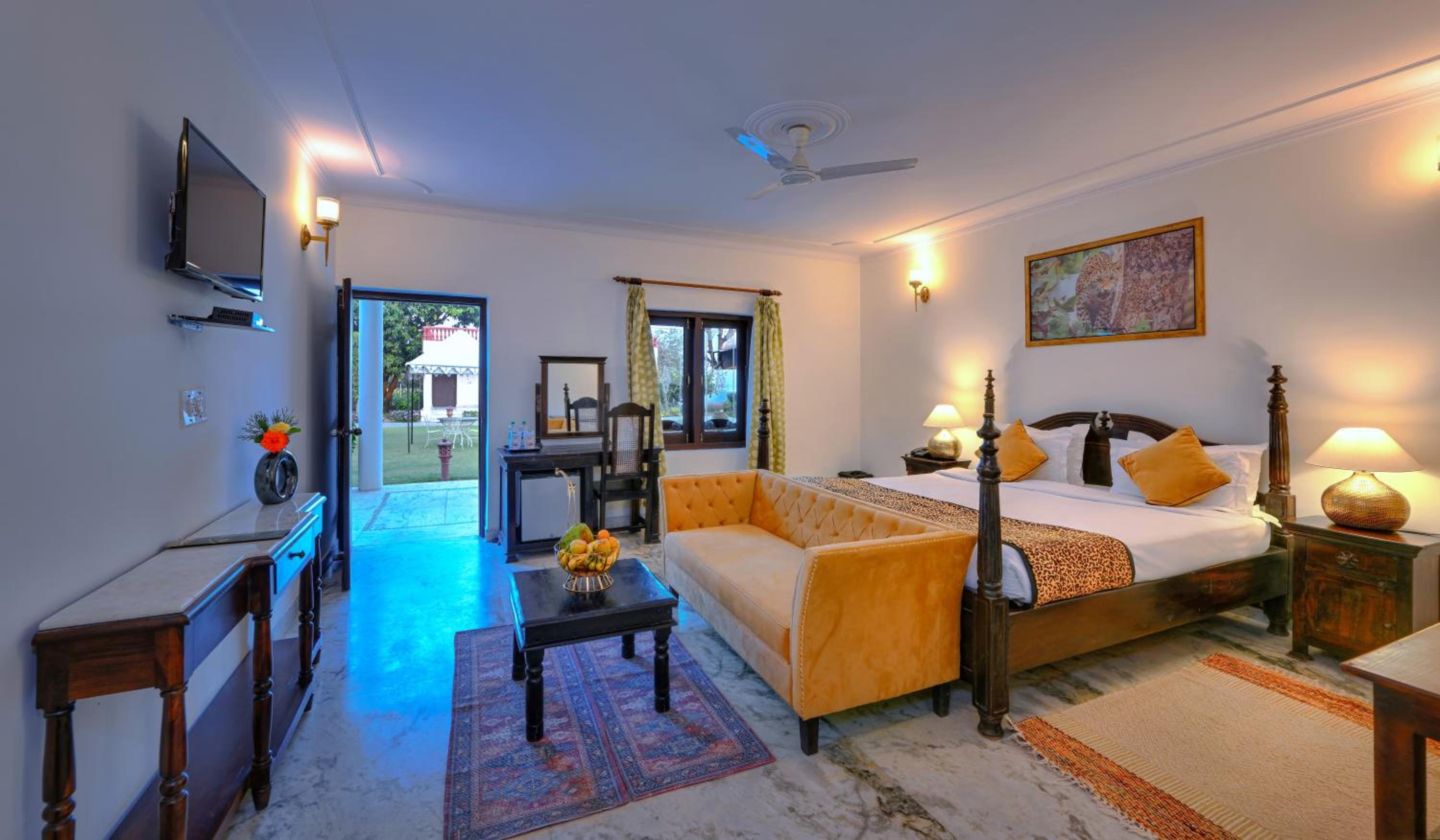 Tiger Den Resort