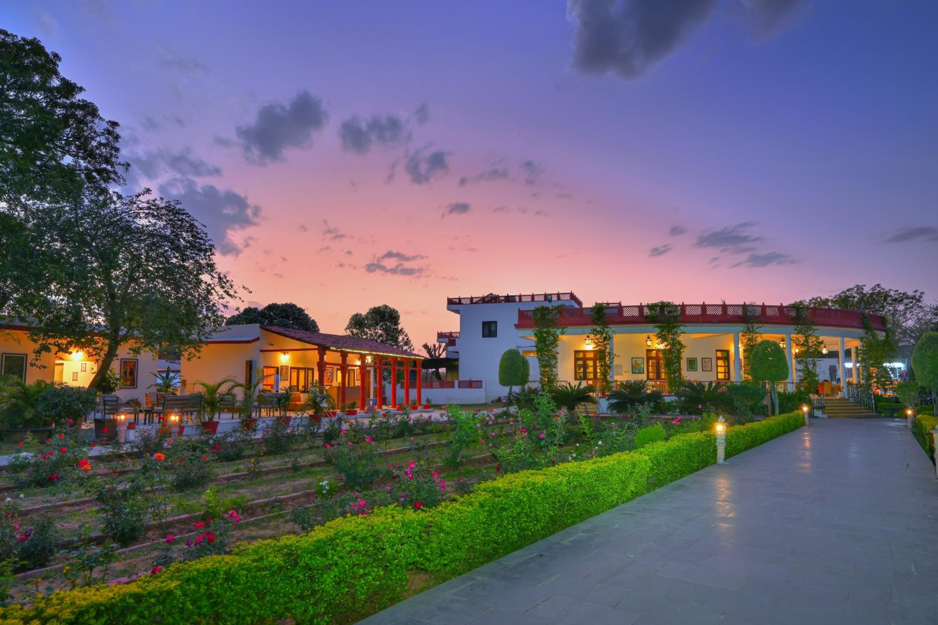 Tiger Den Resort