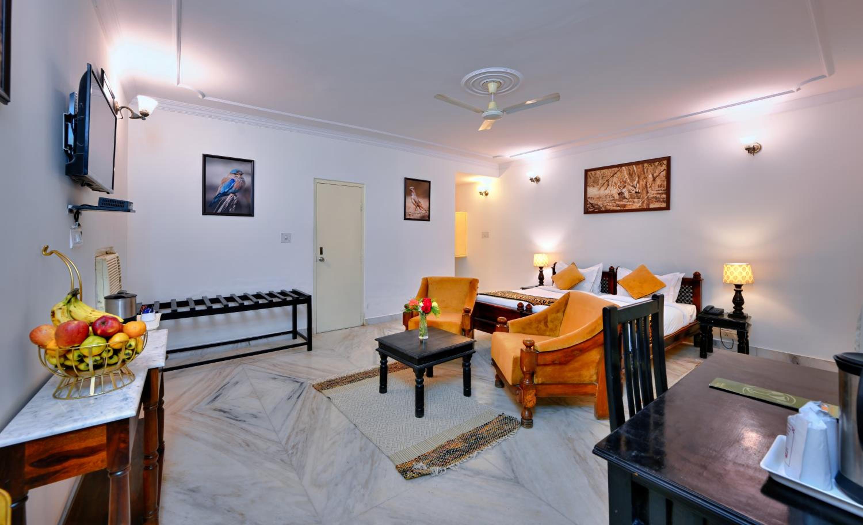 Tiger Den Resort