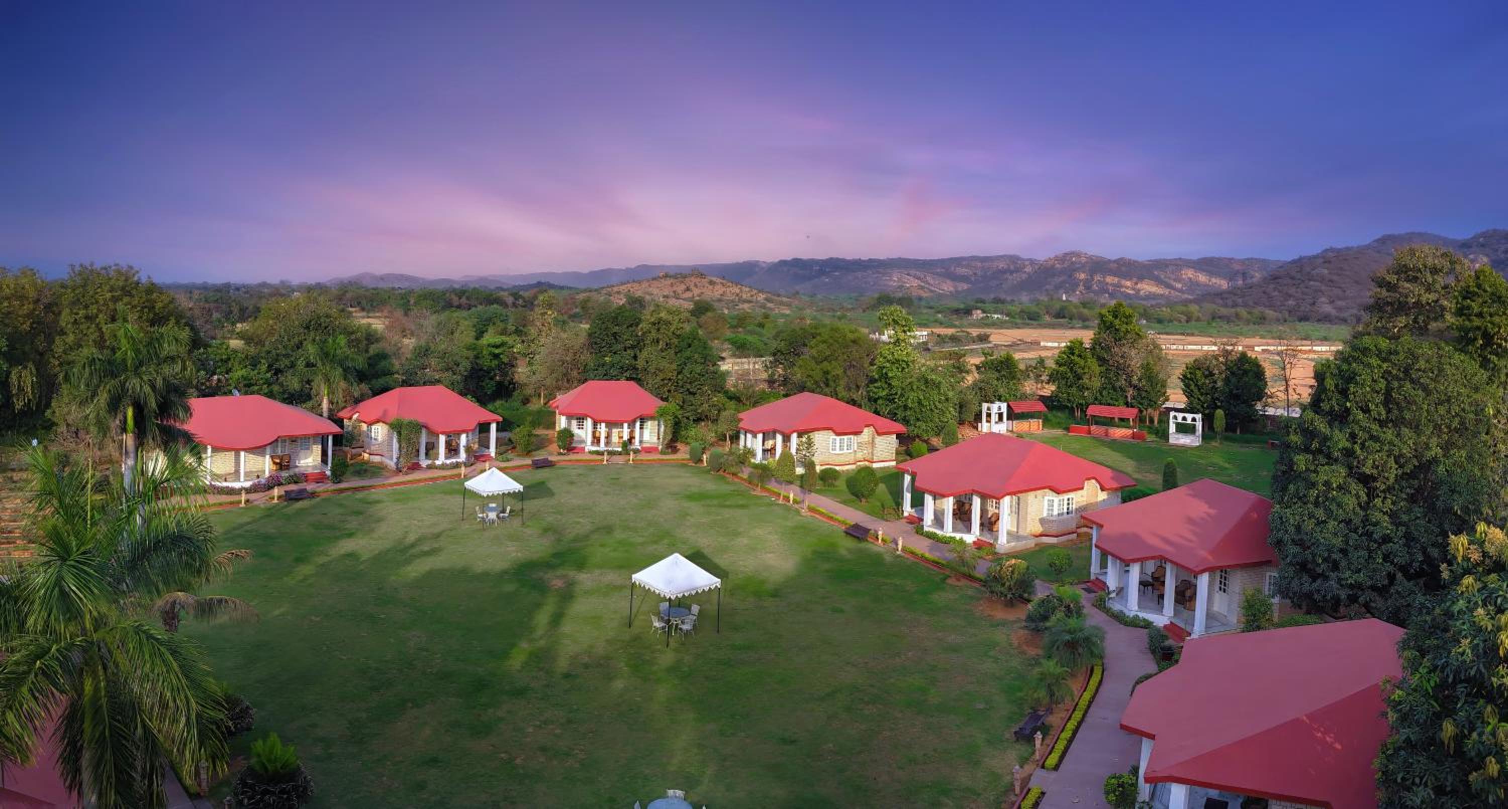 Tiger Den Resort