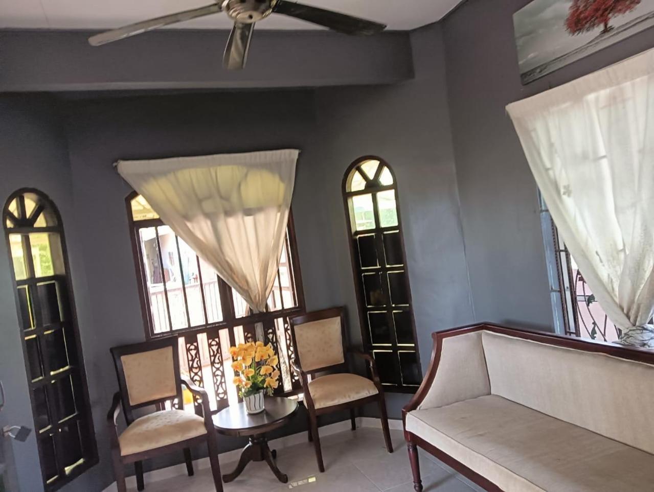 Homestay RW photo 4