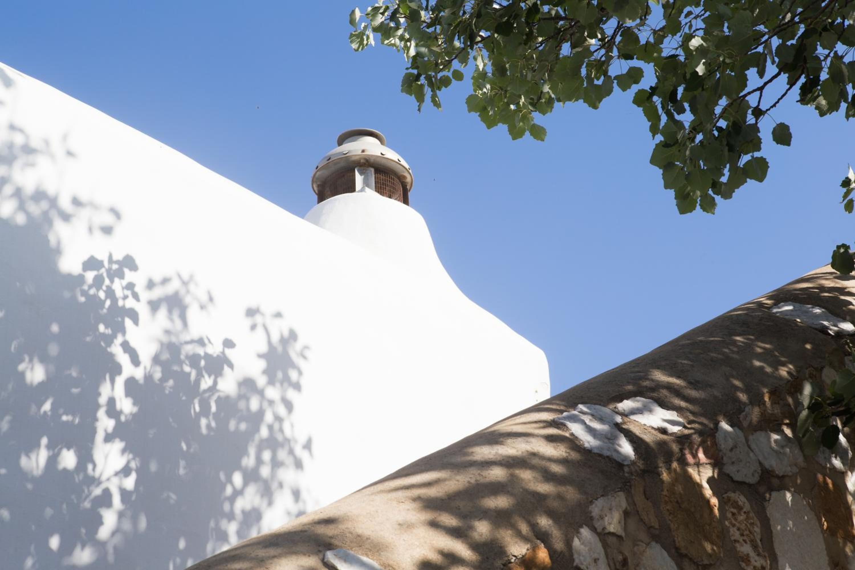 Kallos Villas & Suites view 4
