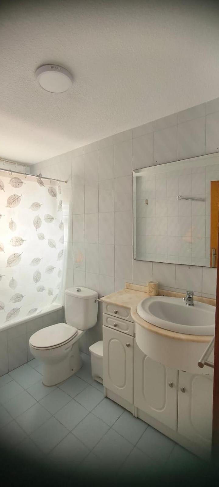 Amplio 3 habitaciones 2 baños y garaje San Juan