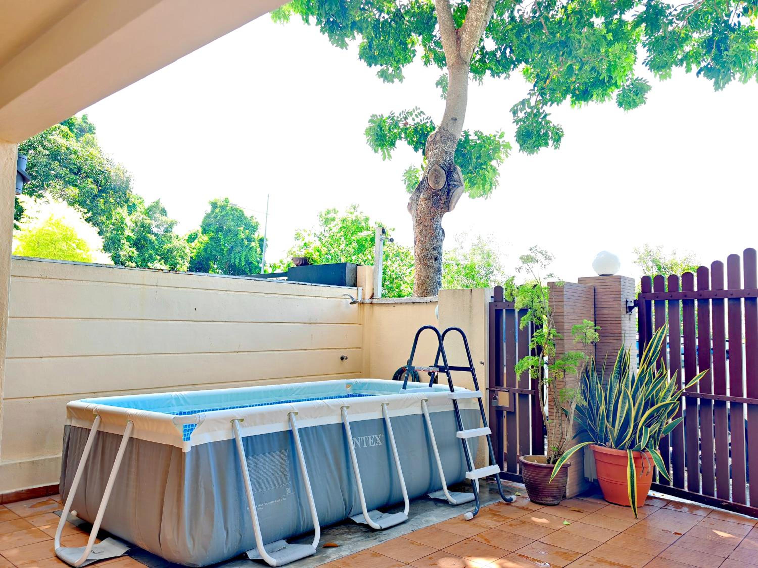 Ocean 19 Shamrock Beachfront Villa with BBQ photo 2