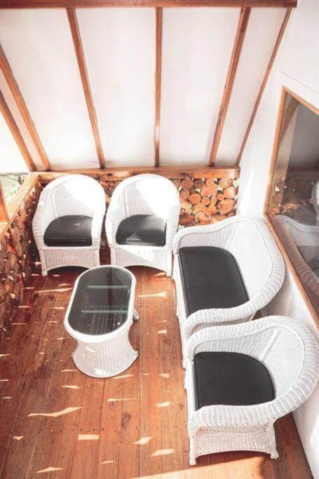 Glamping Teluk Sirih