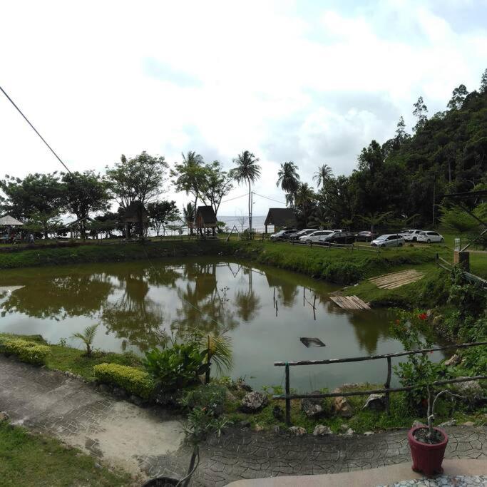 Glamping Teluk Sirih