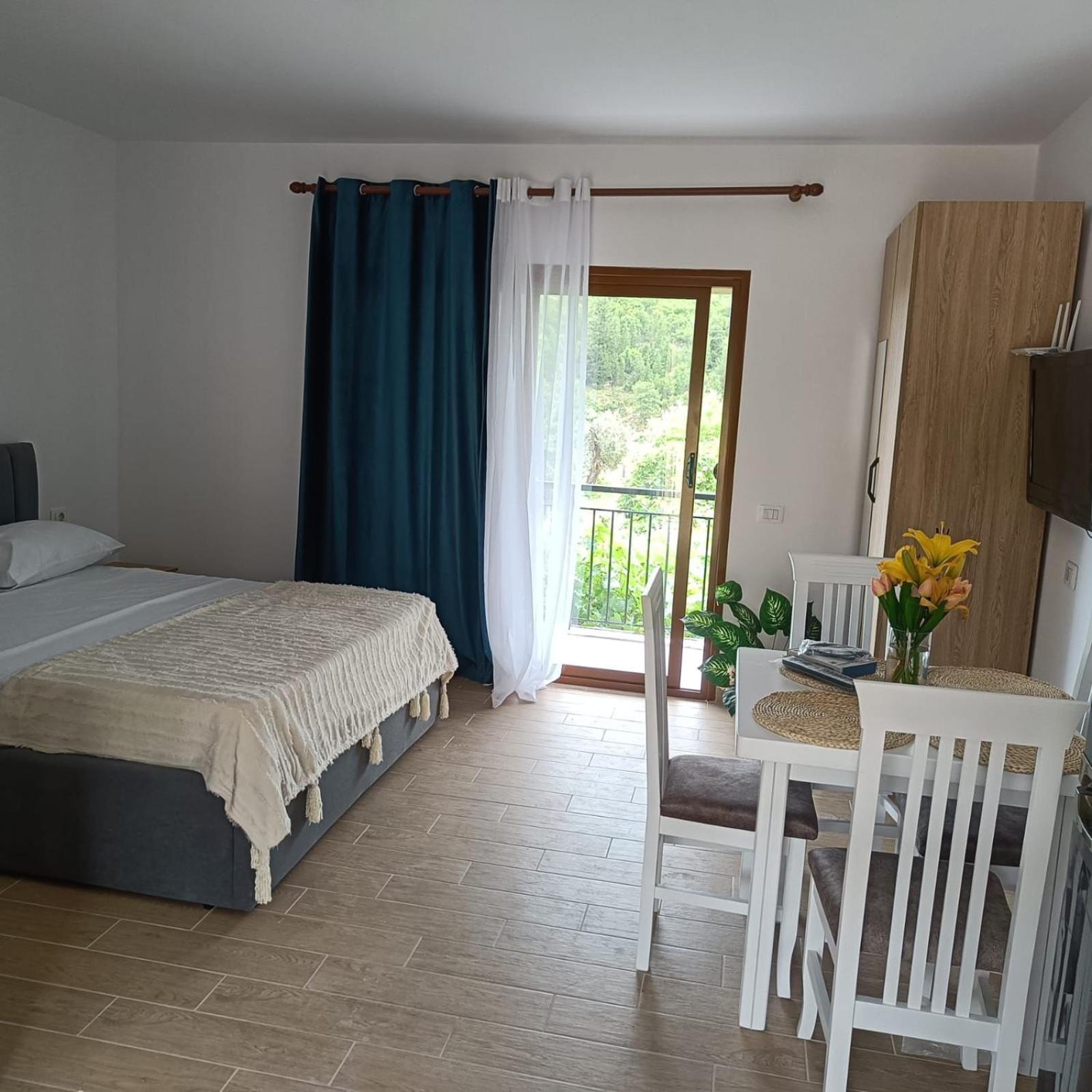 Eva & Resul apartments