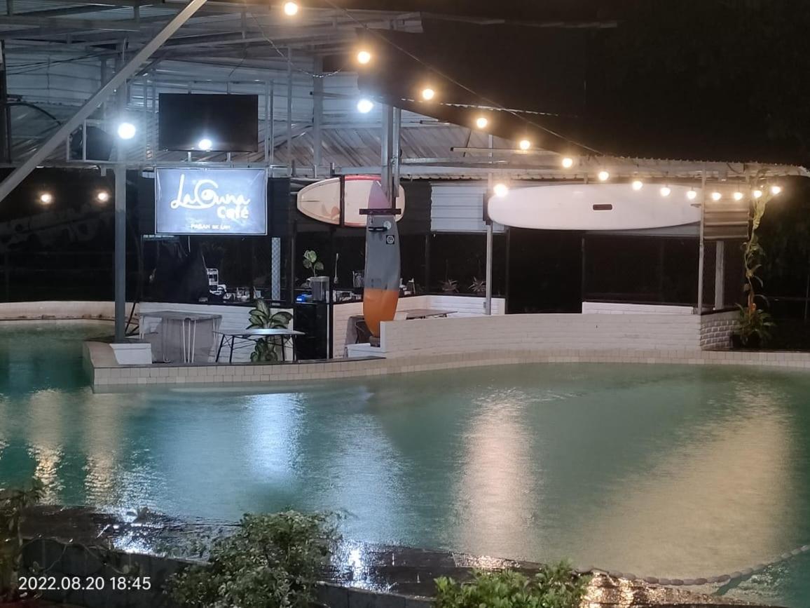 Glamping Teluk Sirih