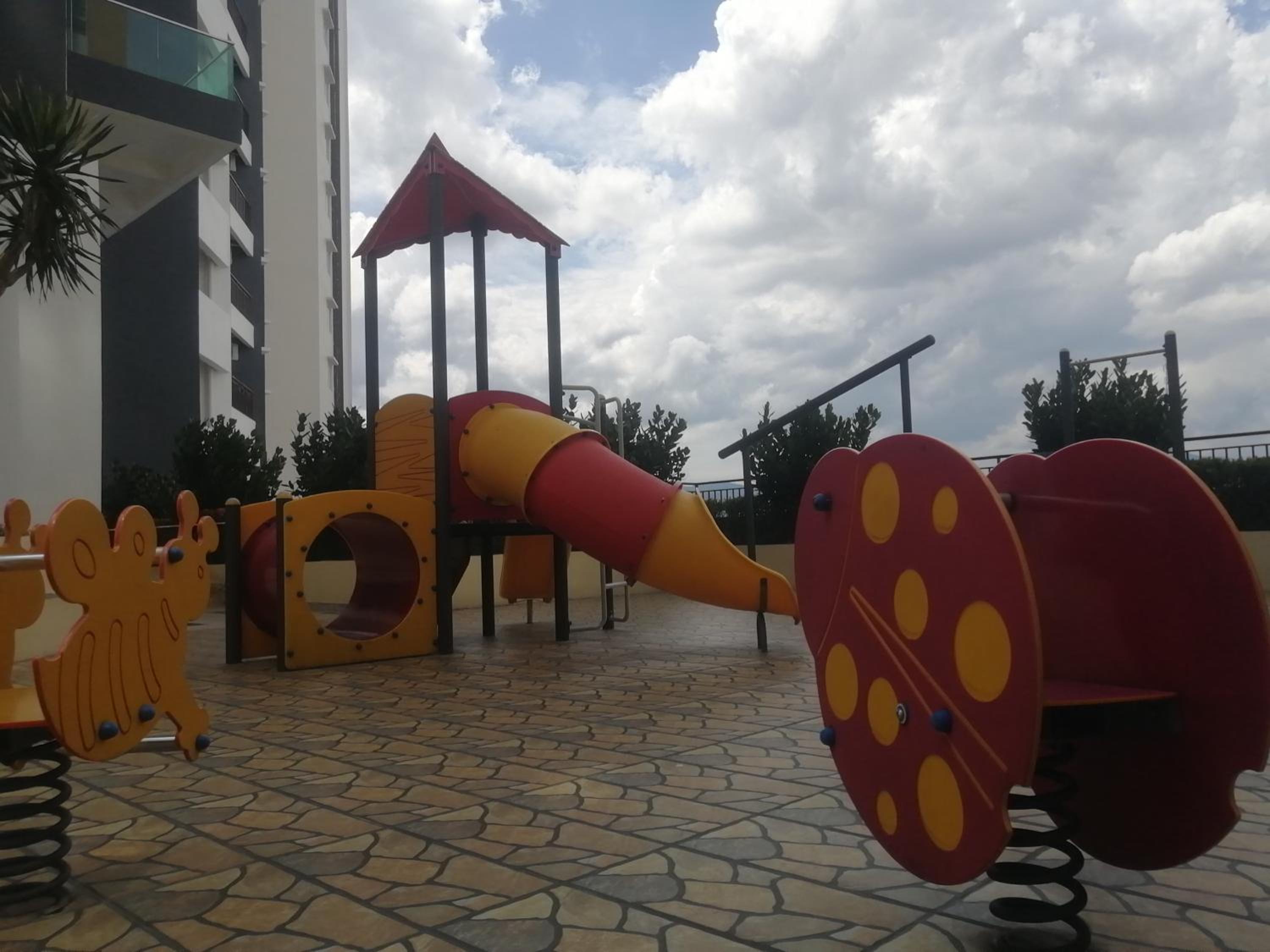 Photo 18