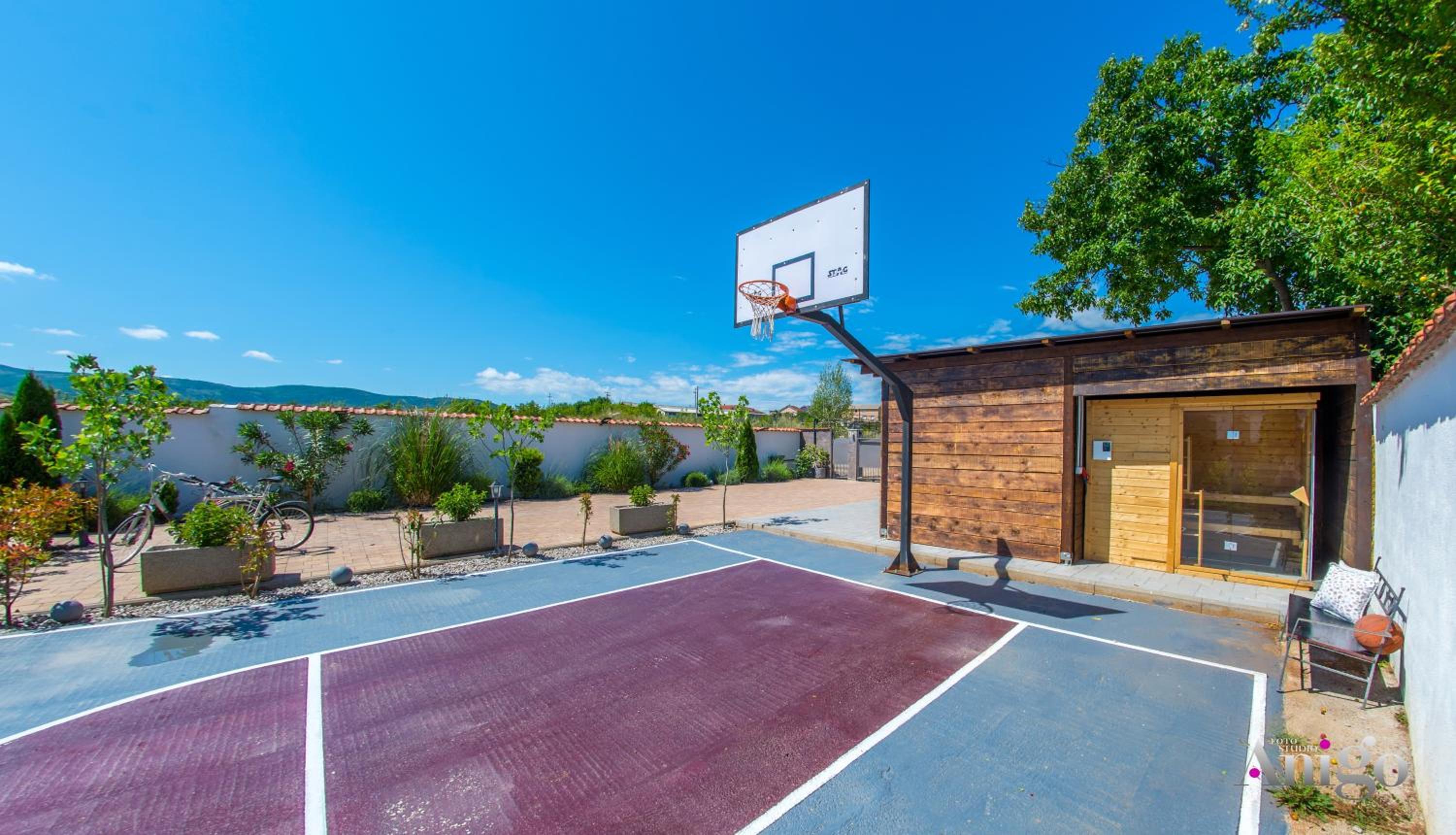 activities & amenities