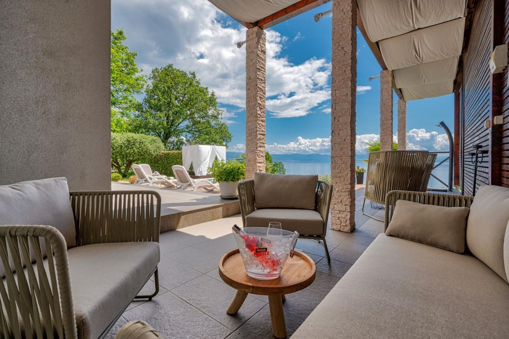 Sea view Villa Lina - with private pool, table tennis and pikado