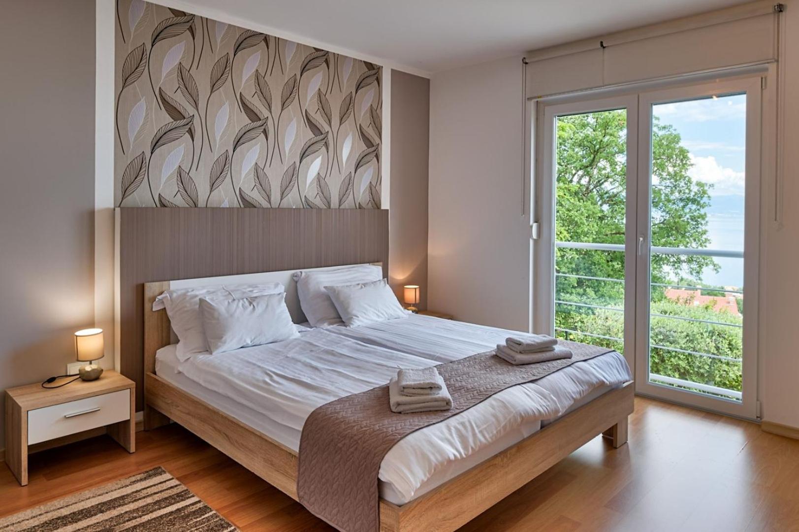 Sea view Villa Lina - with private pool, table tennis and pikado