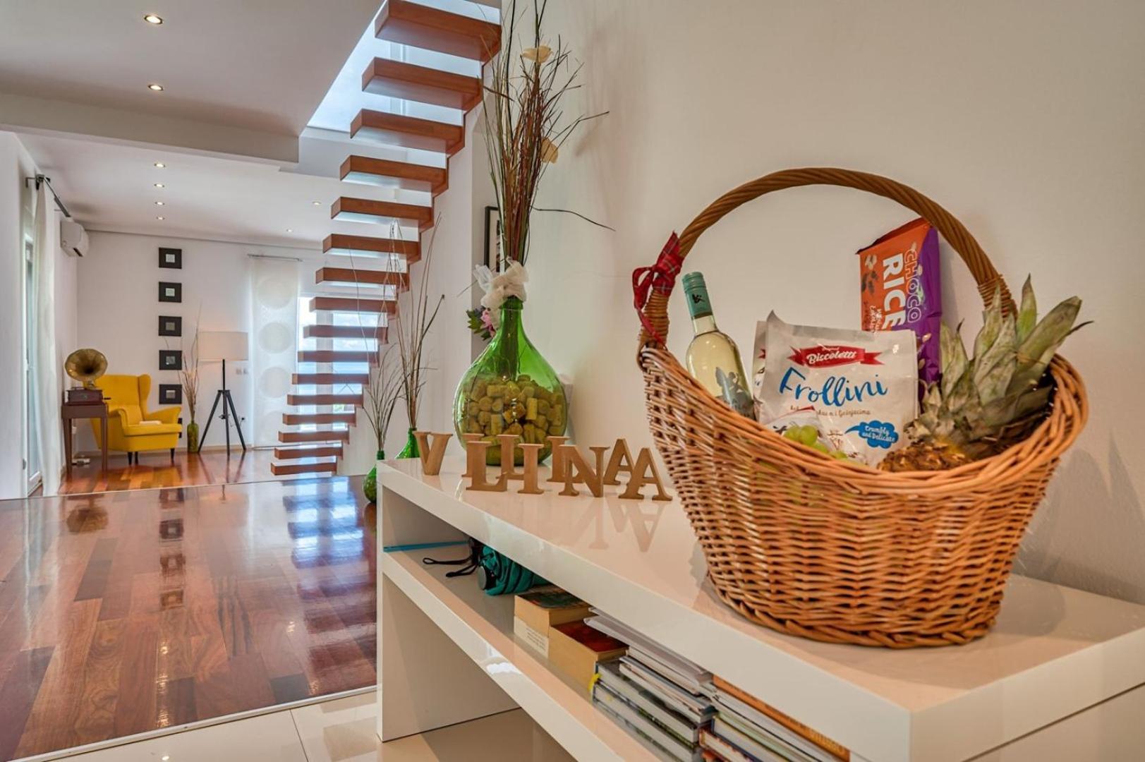 Sea view Villa Lina - with private pool, table tennis and pikado