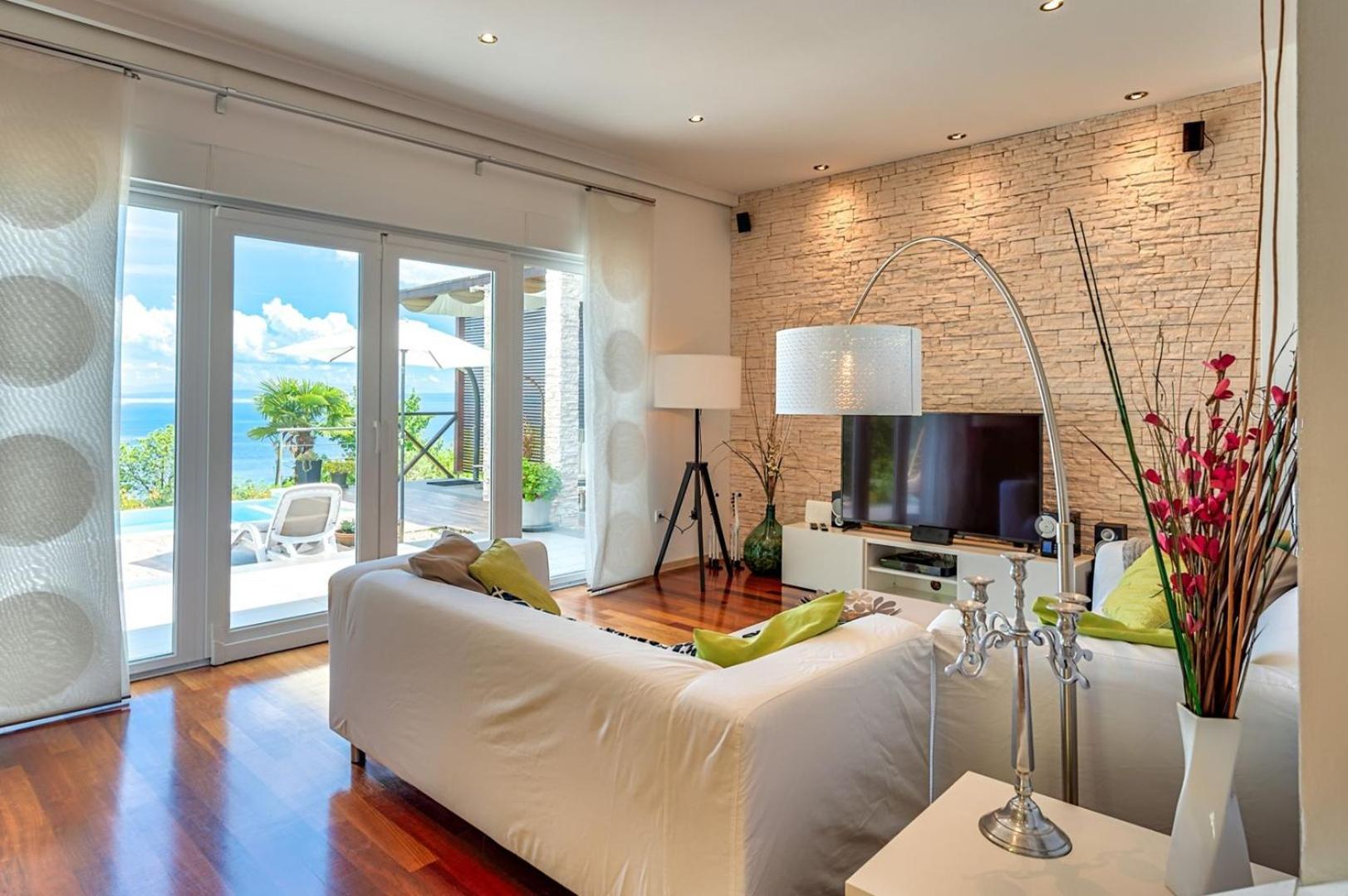 Sea view Villa Lina - with private pool, table tennis and pikado