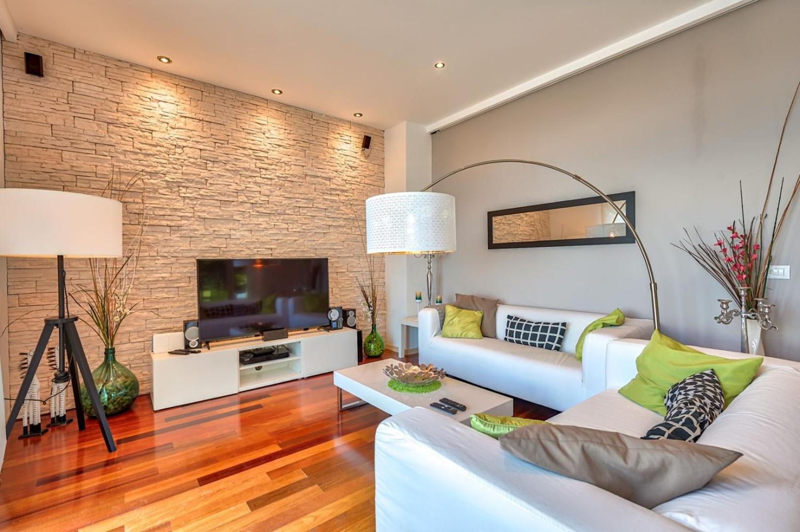 Sea view Villa Lina - with private pool, table tennis and pikado