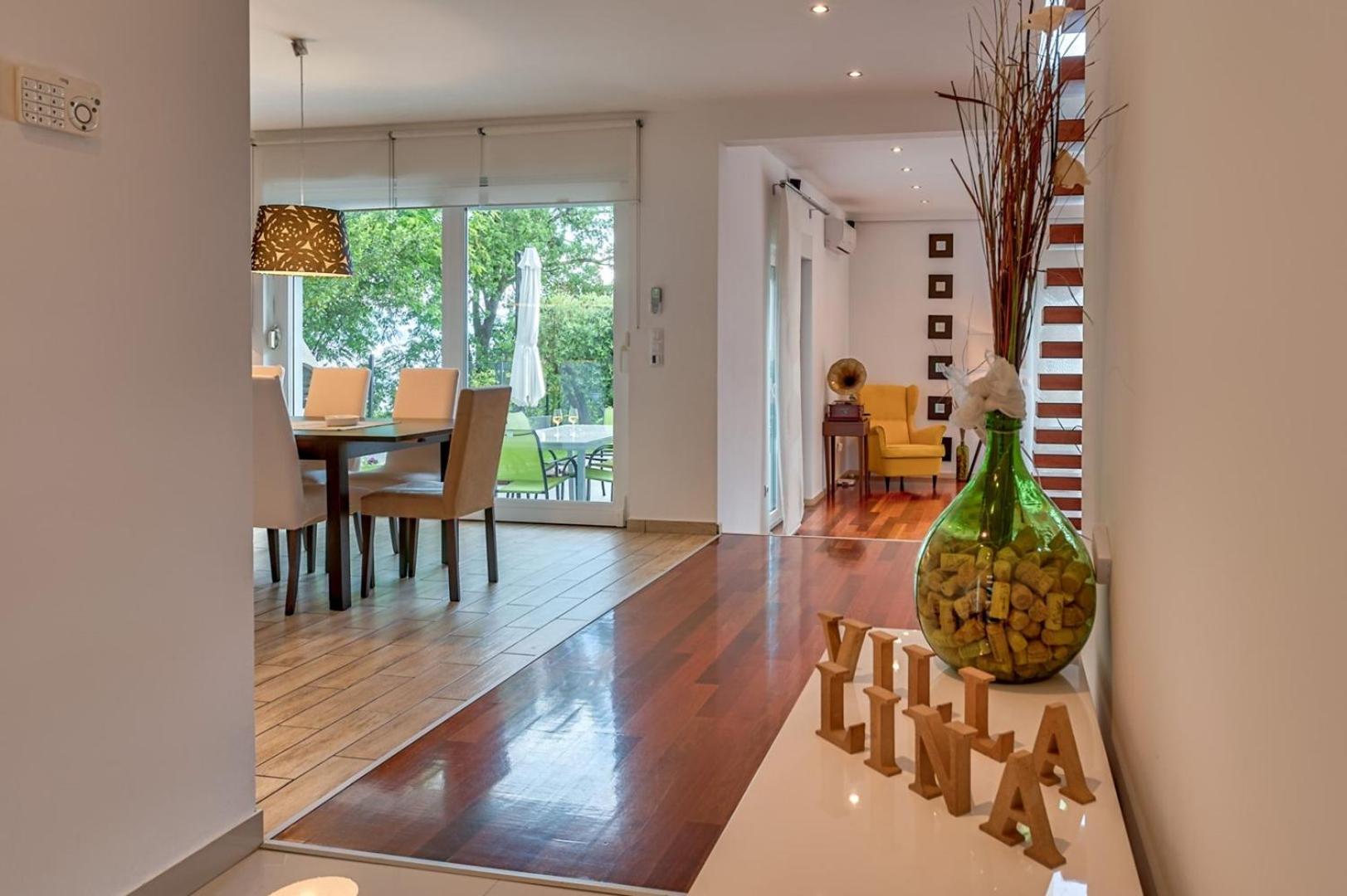 Sea view Villa Lina - with private pool, table tennis and pikado