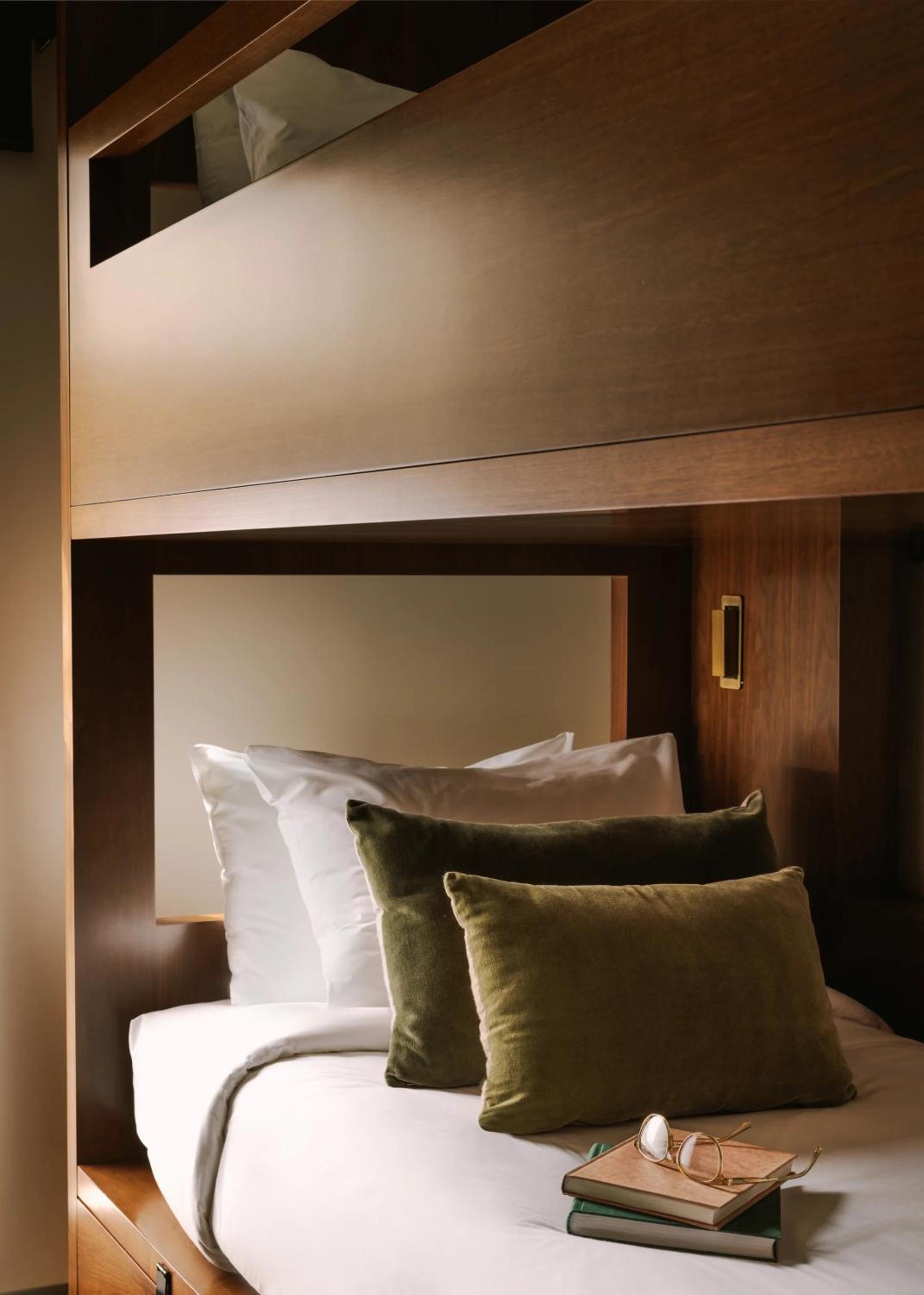 Los Angeles Vacations - FOUND Hotel, Santa Monica - Property Image 12