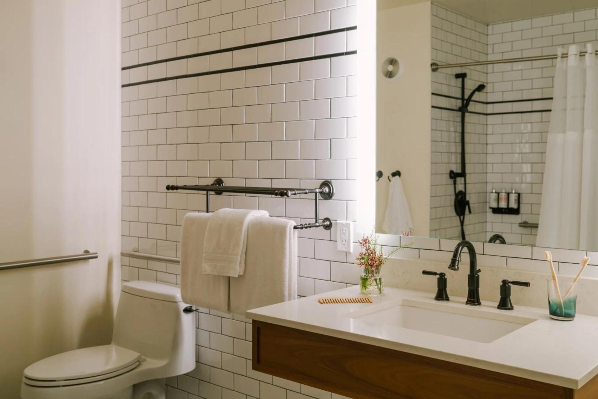 Los Angeles Vacations - FOUND Hotel, Santa Monica - Property Image 6