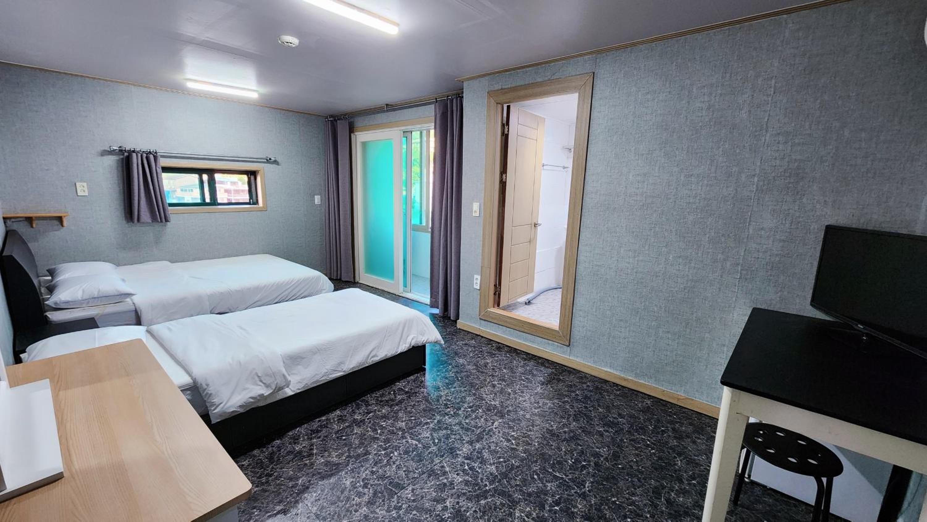 1012 House Namsan - Foreigner Only
