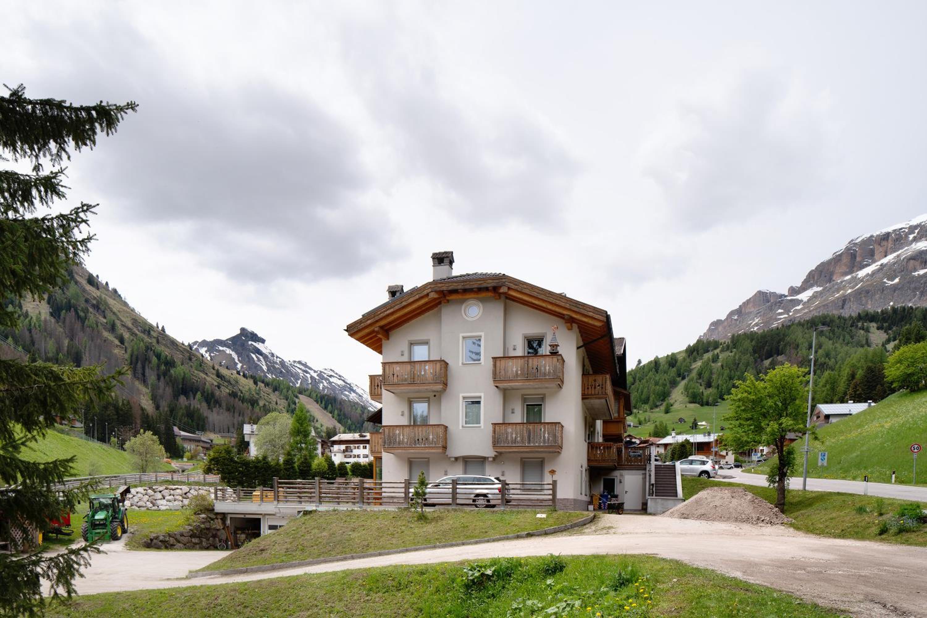 Photo 25