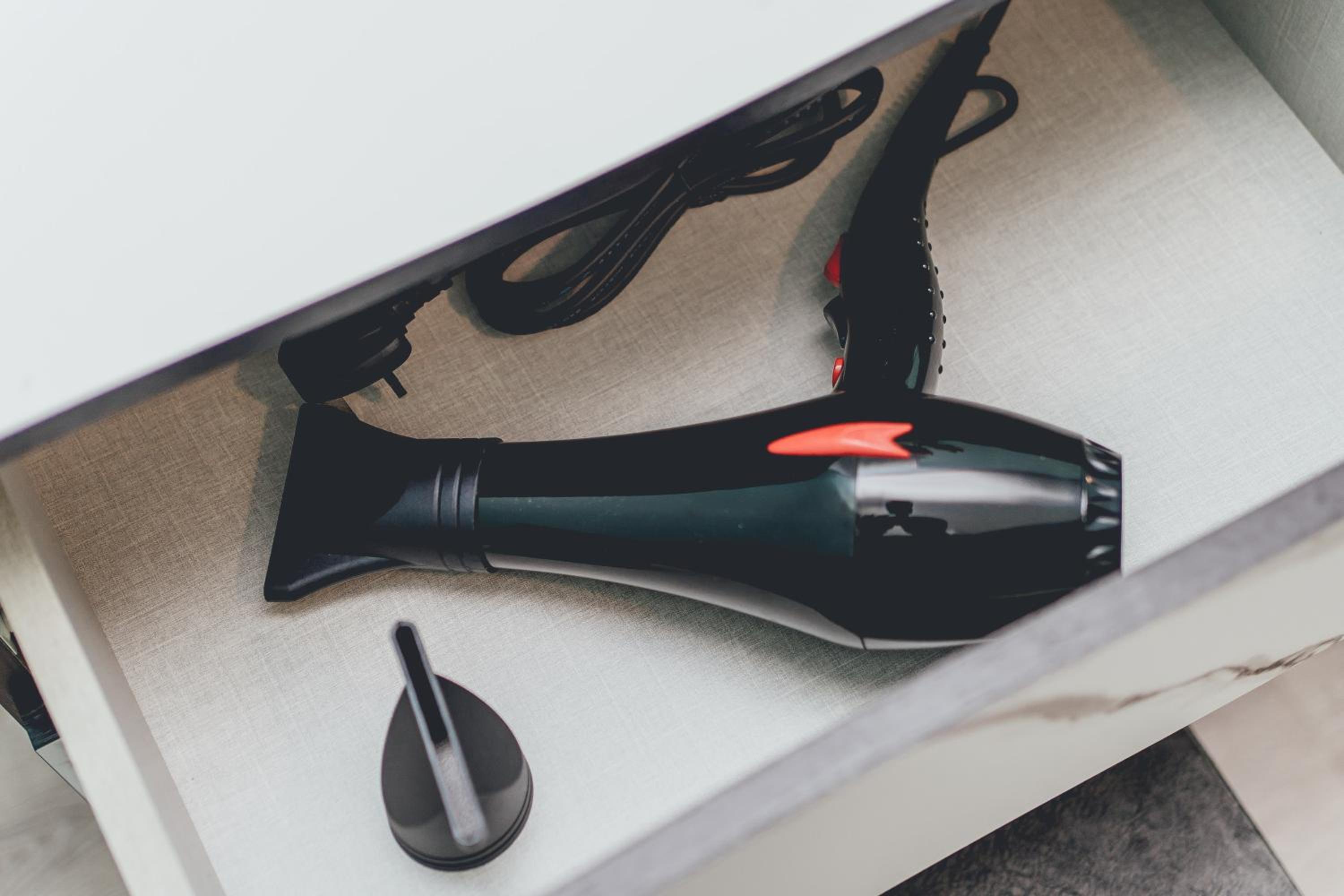 Mosaic Blue Lagoon 3BR 8pax Pooltable w Bathtub by Our Stay
