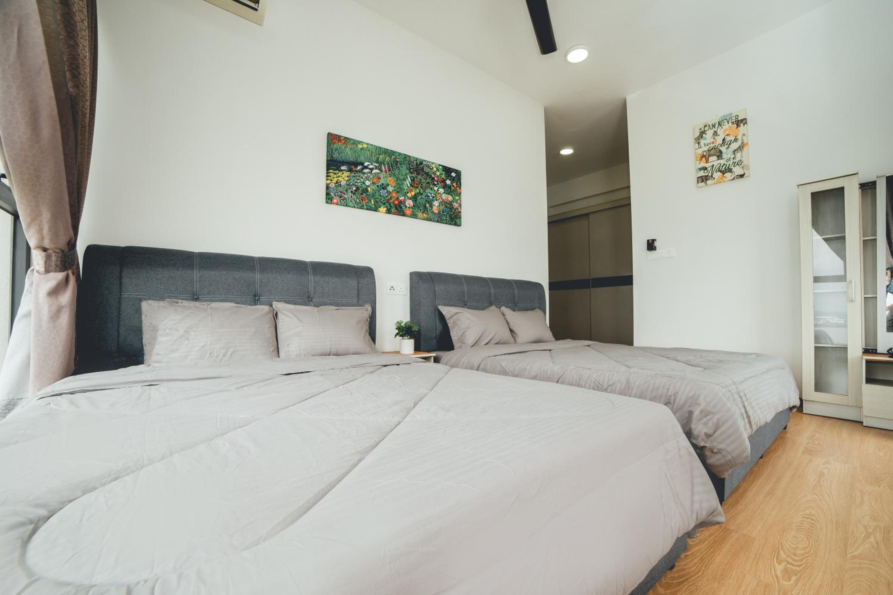 Danga Bay The Sunny Coast 3BR 8Pax by Our Stay