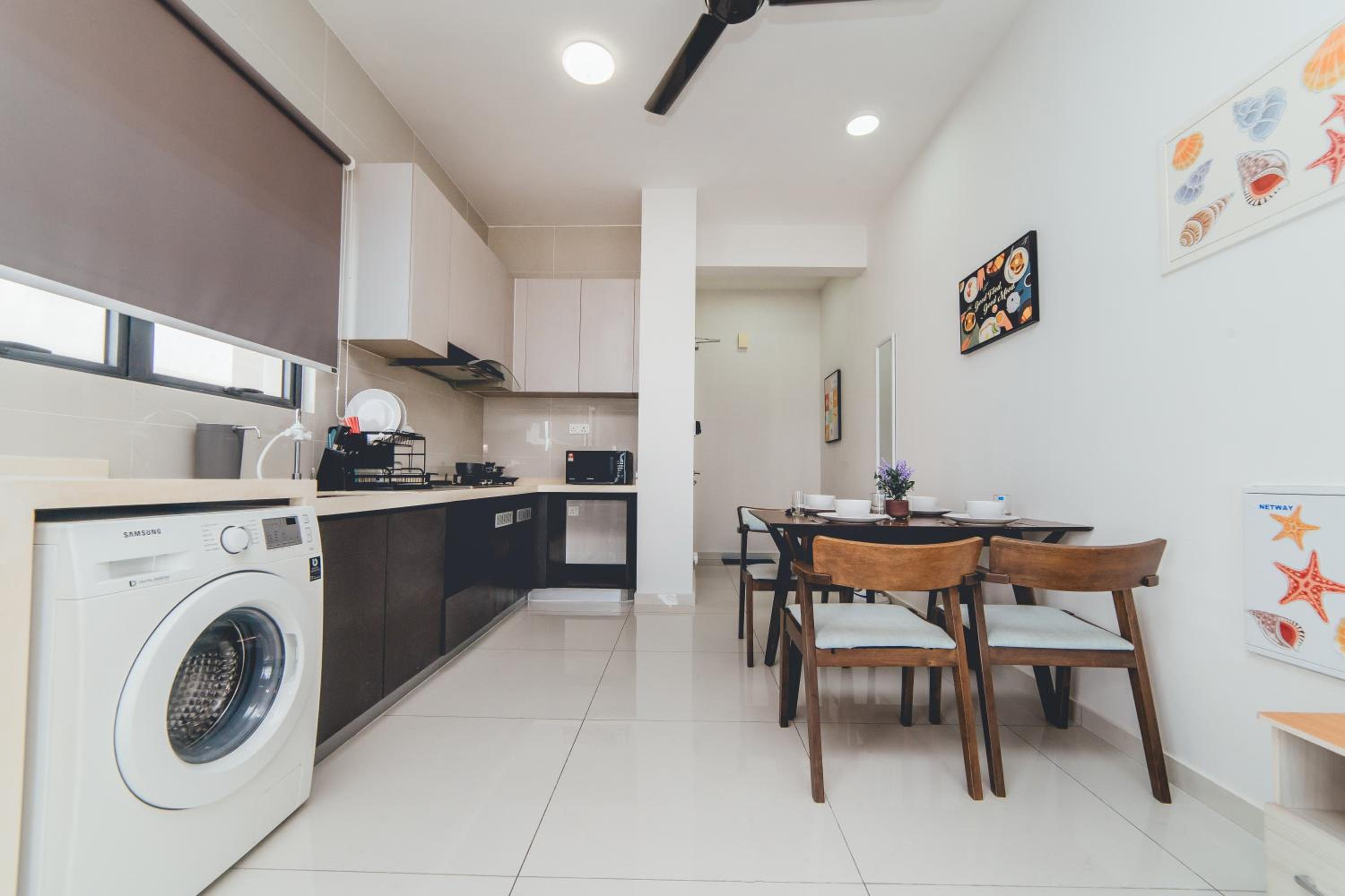 Danga Bay The Sunny Coast 3BR 8Pax by Our Stay