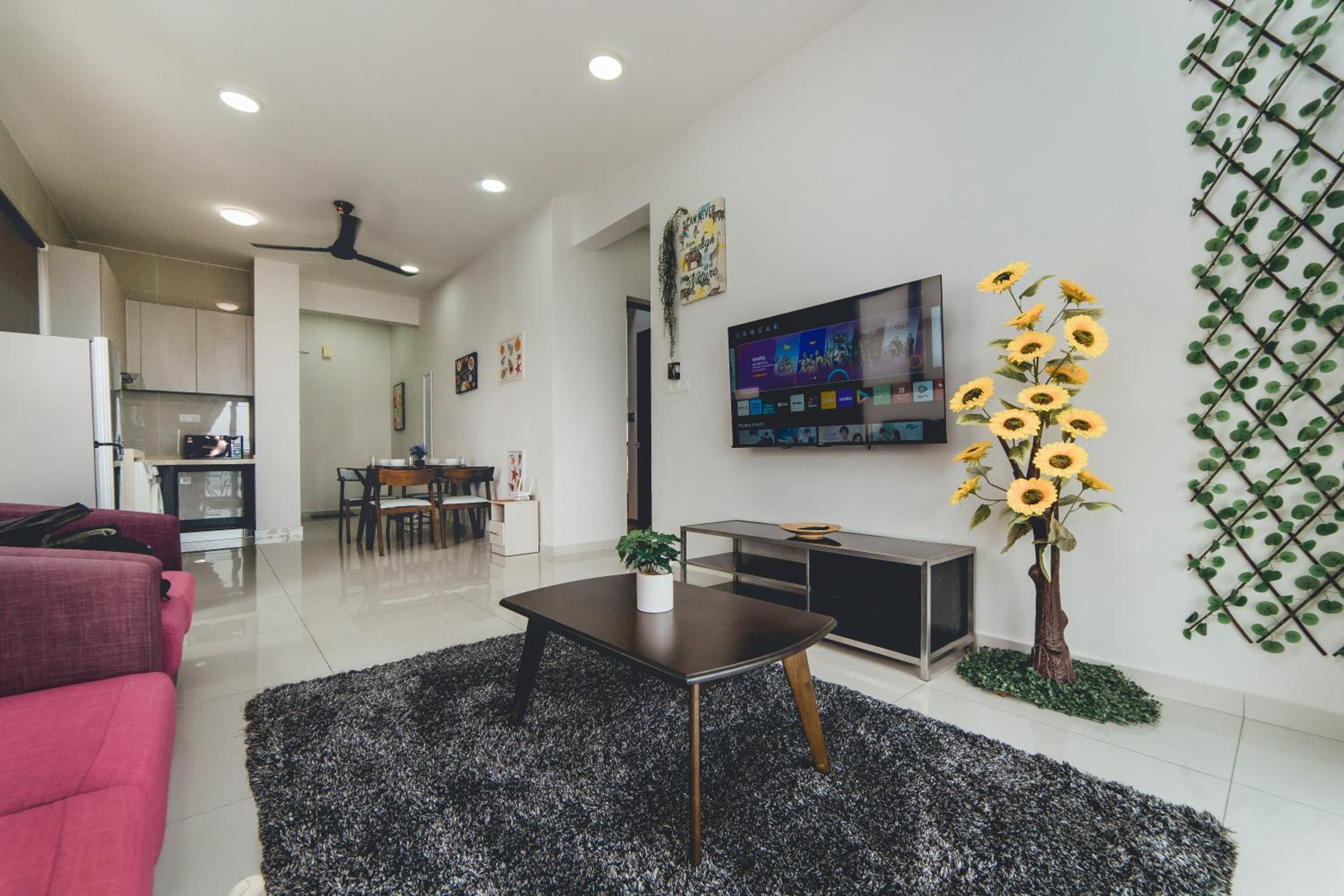 Danga Bay The Sunny Coast 3BR 8Pax by Our Stay