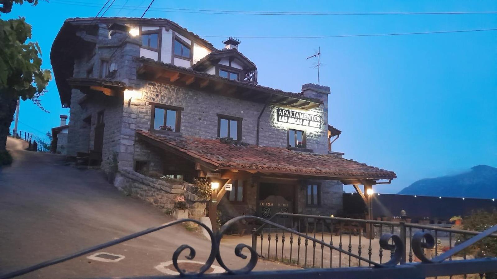Apartamentos Las Rocas de Brez