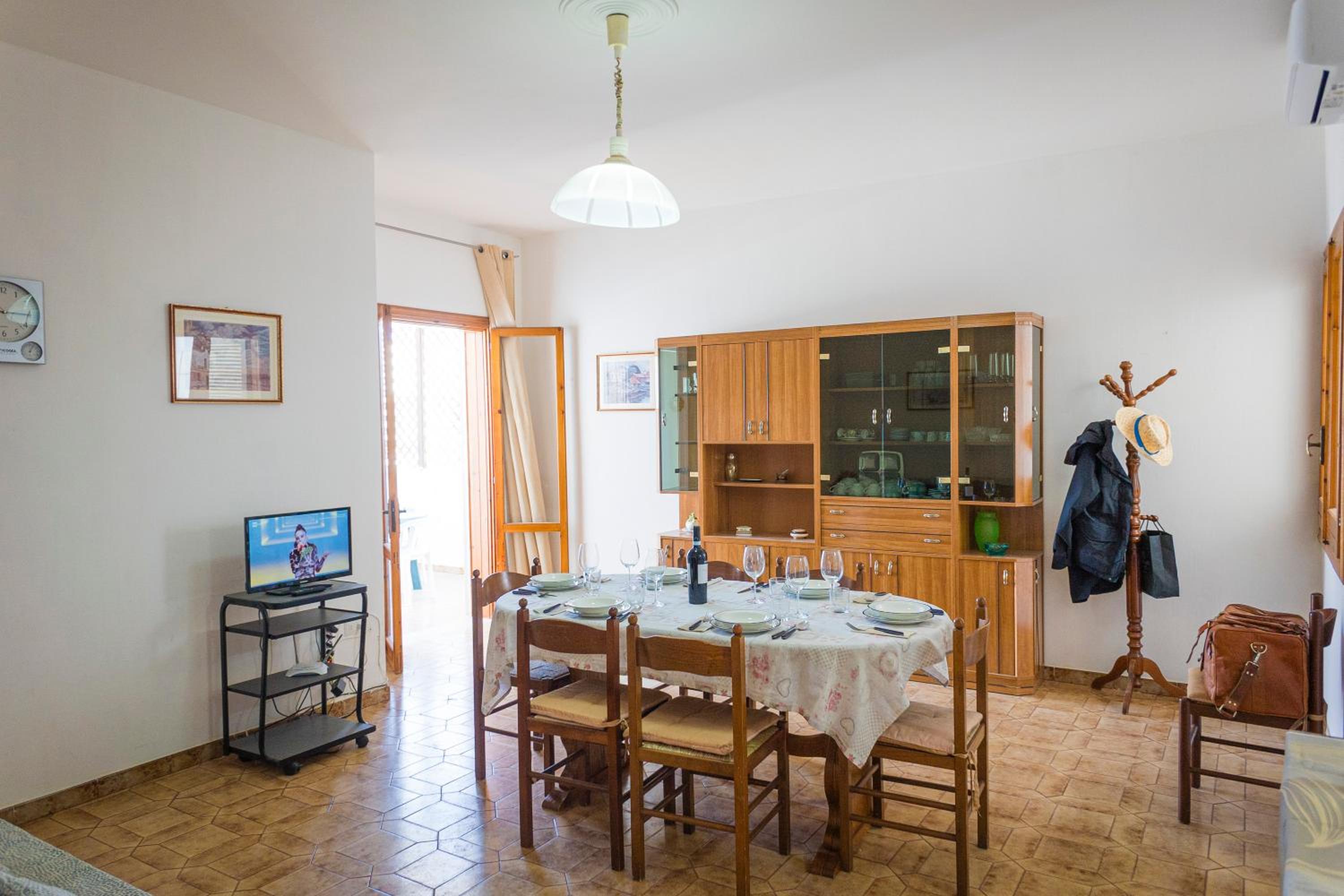 Torre Lapillo Apartment Sea View - Happy Rentals photo 3