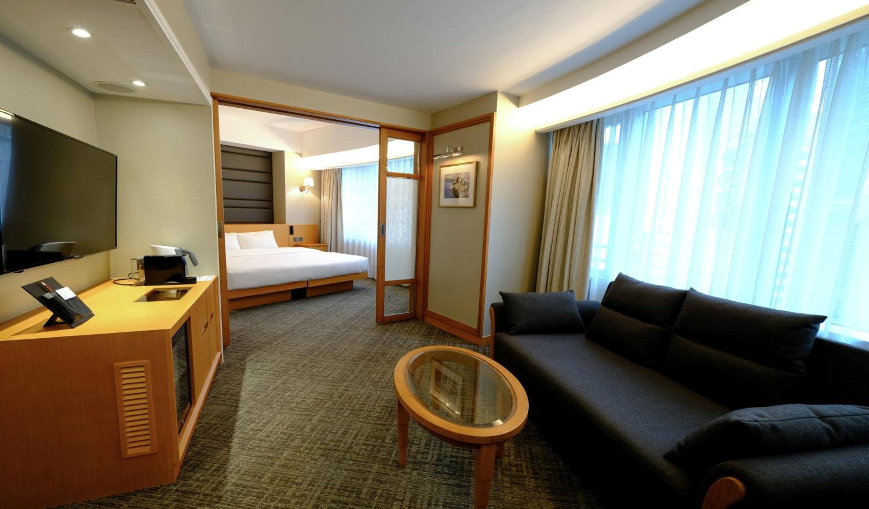 South Pacific Hotel