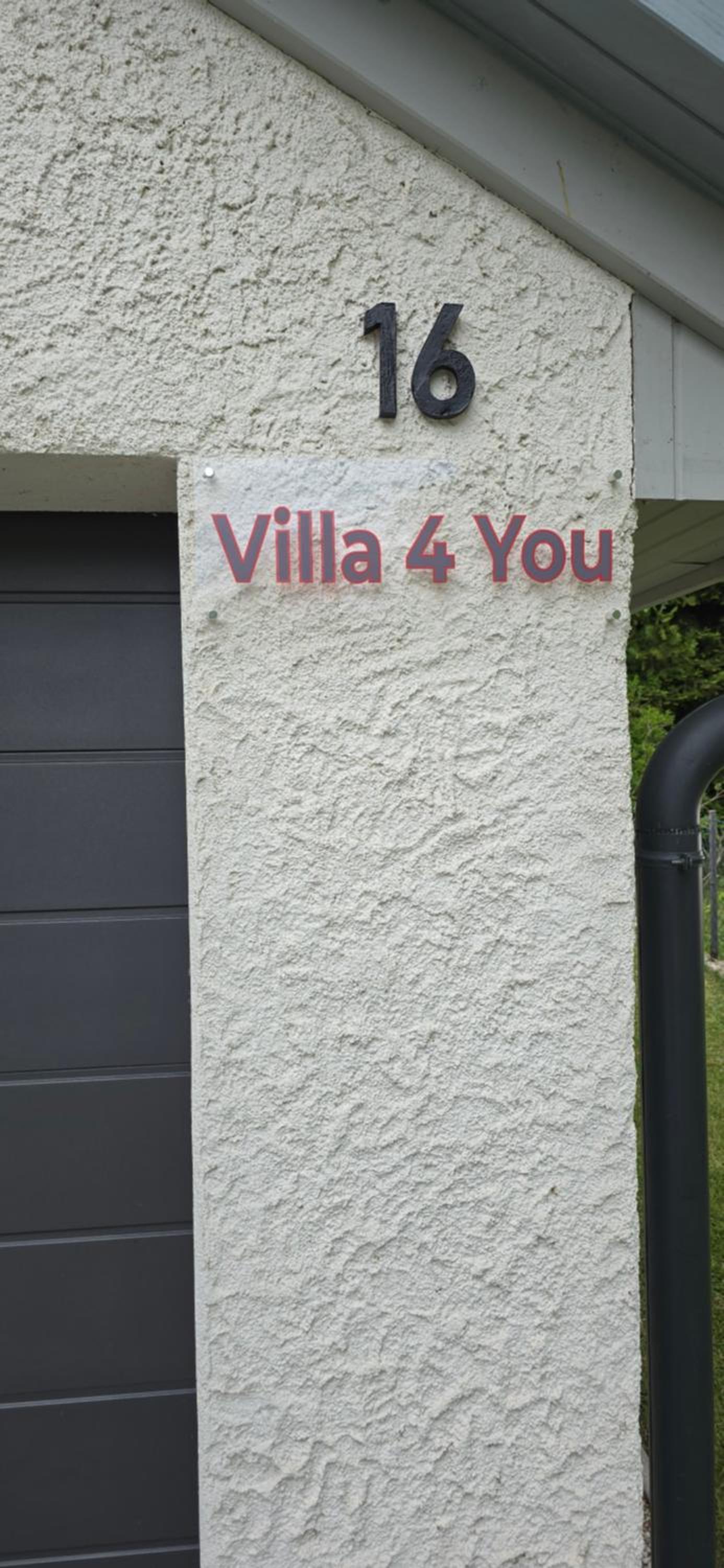 Villa 4 You