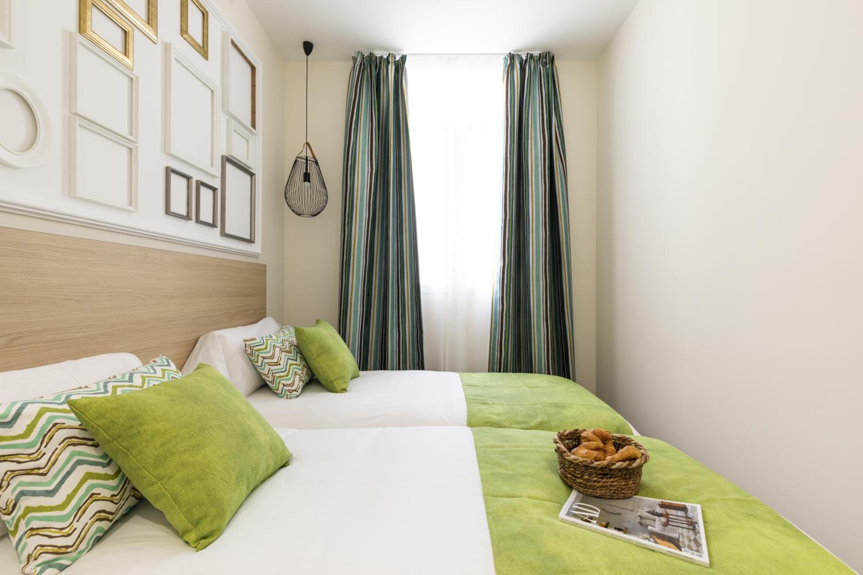 Apartamentos Blume Conde Aranda