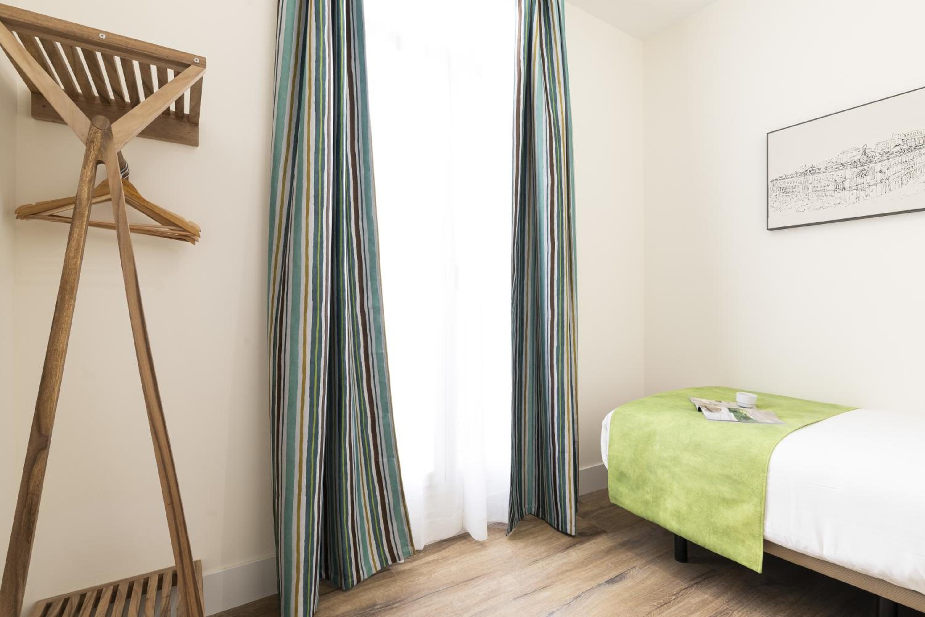 Apartamentos Blume Conde Aranda