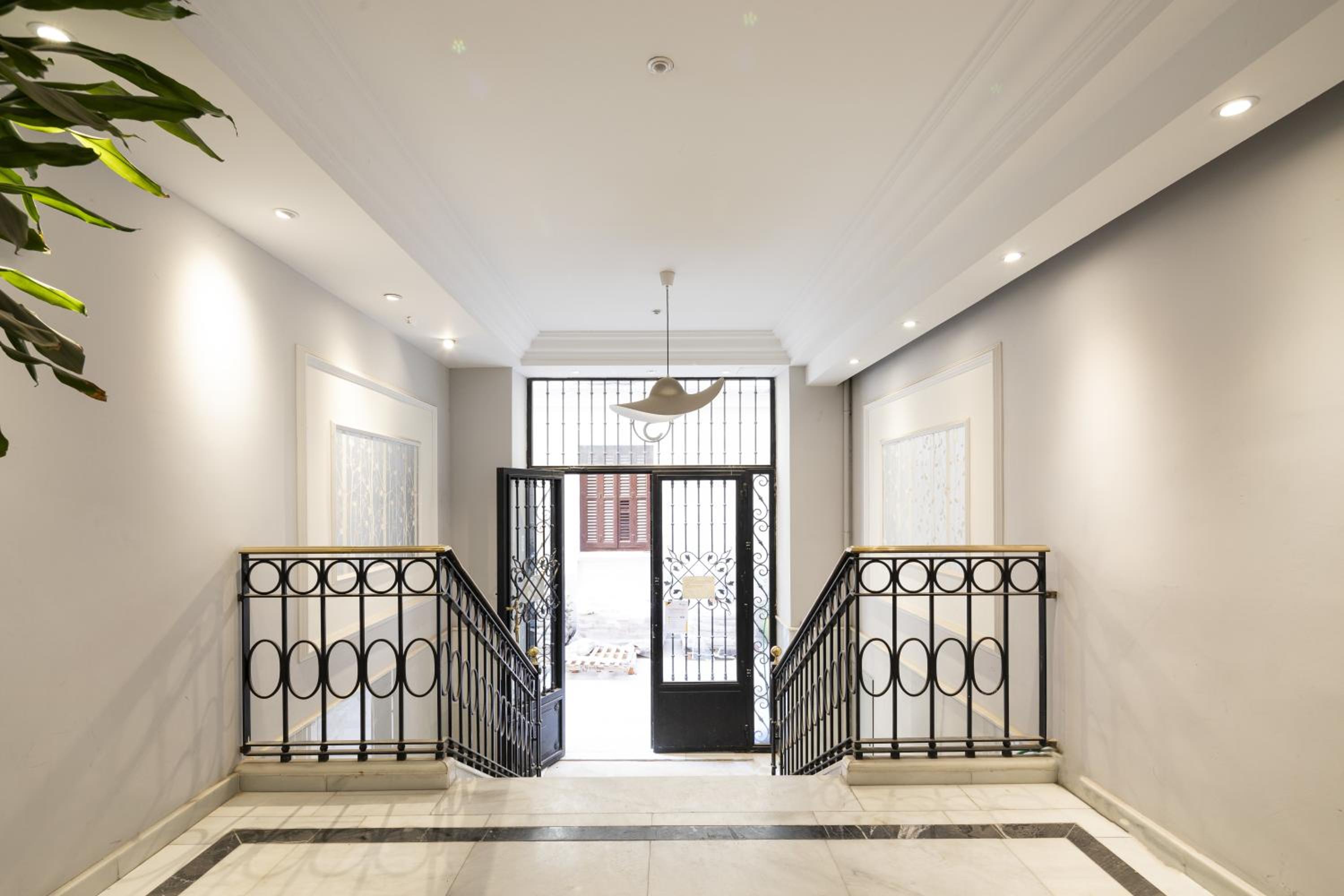 Apartamentos Blume Conde Aranda